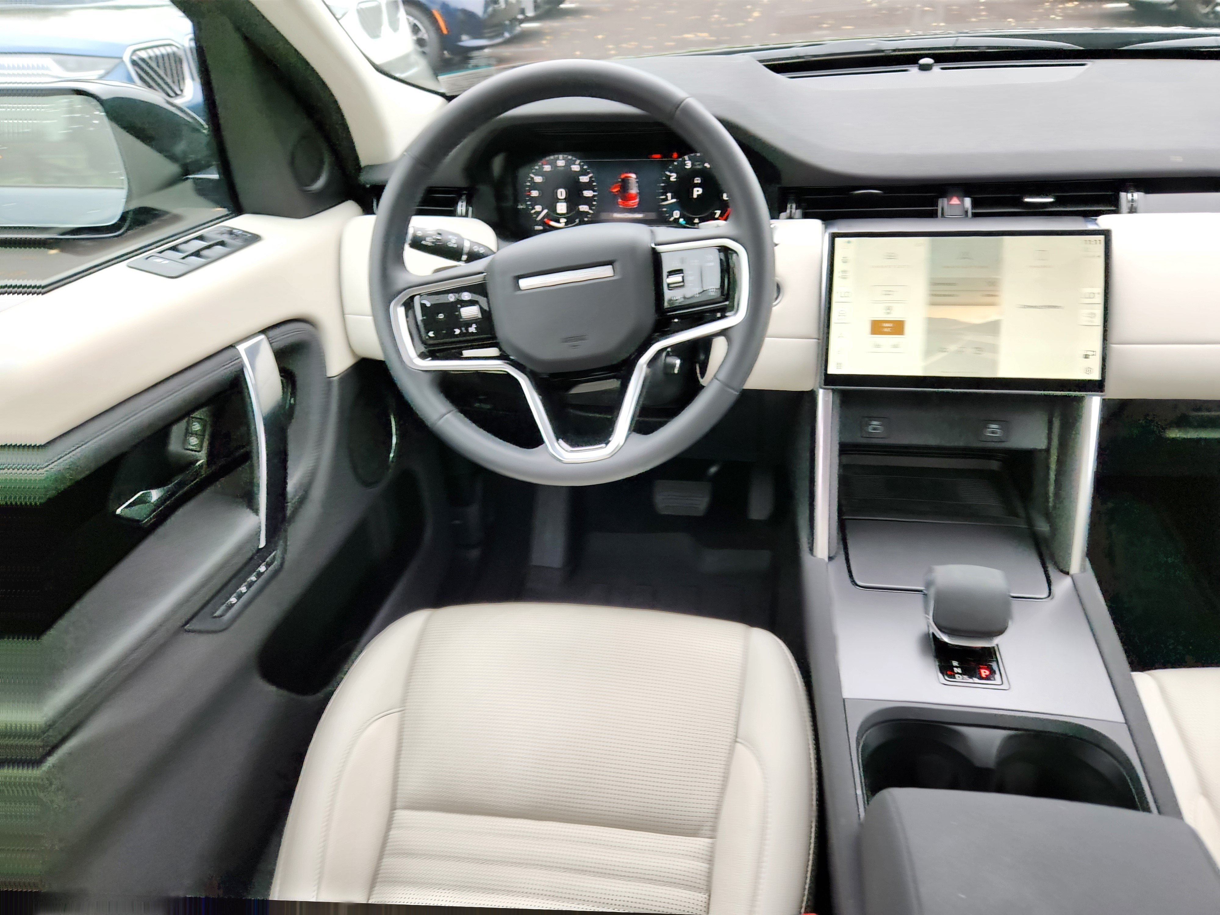 2025 Land Rover Discovery Sport S