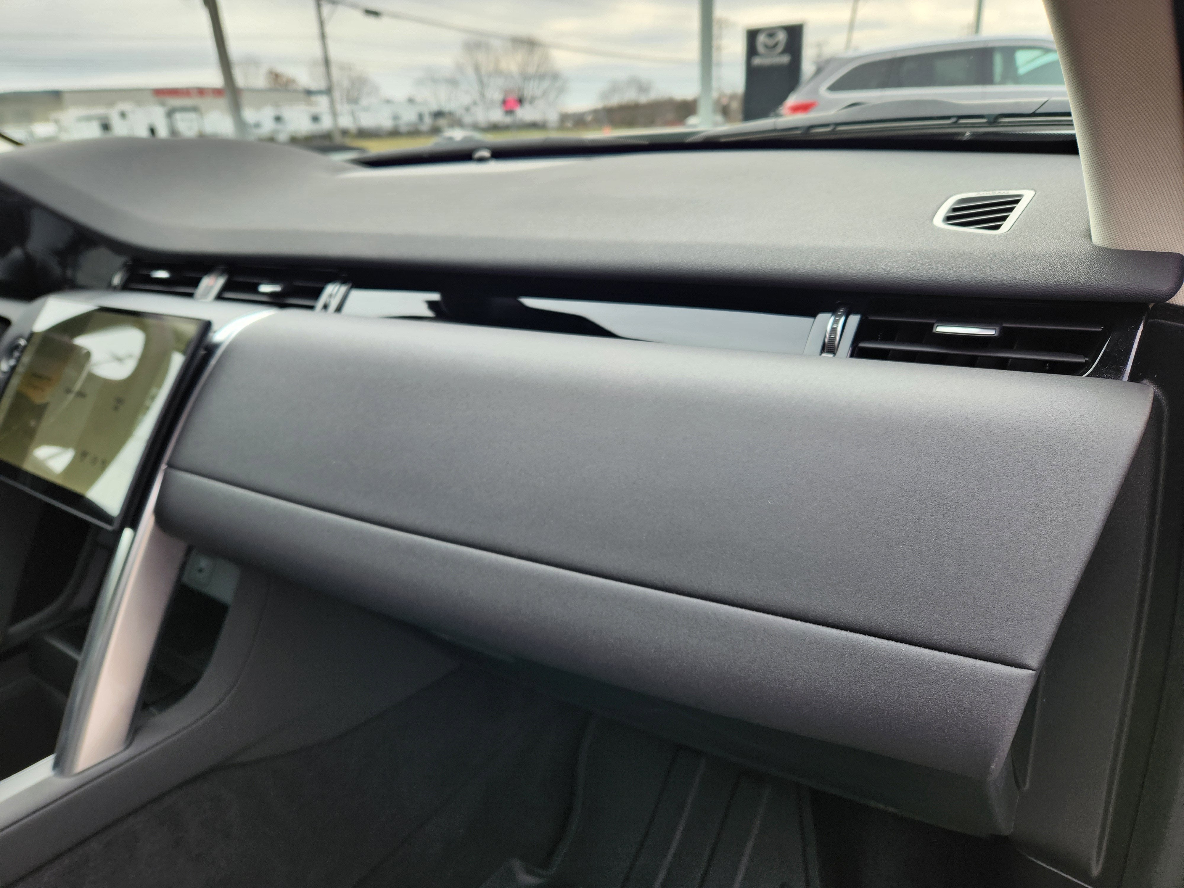 2025 Land Rover Discovery Sport S