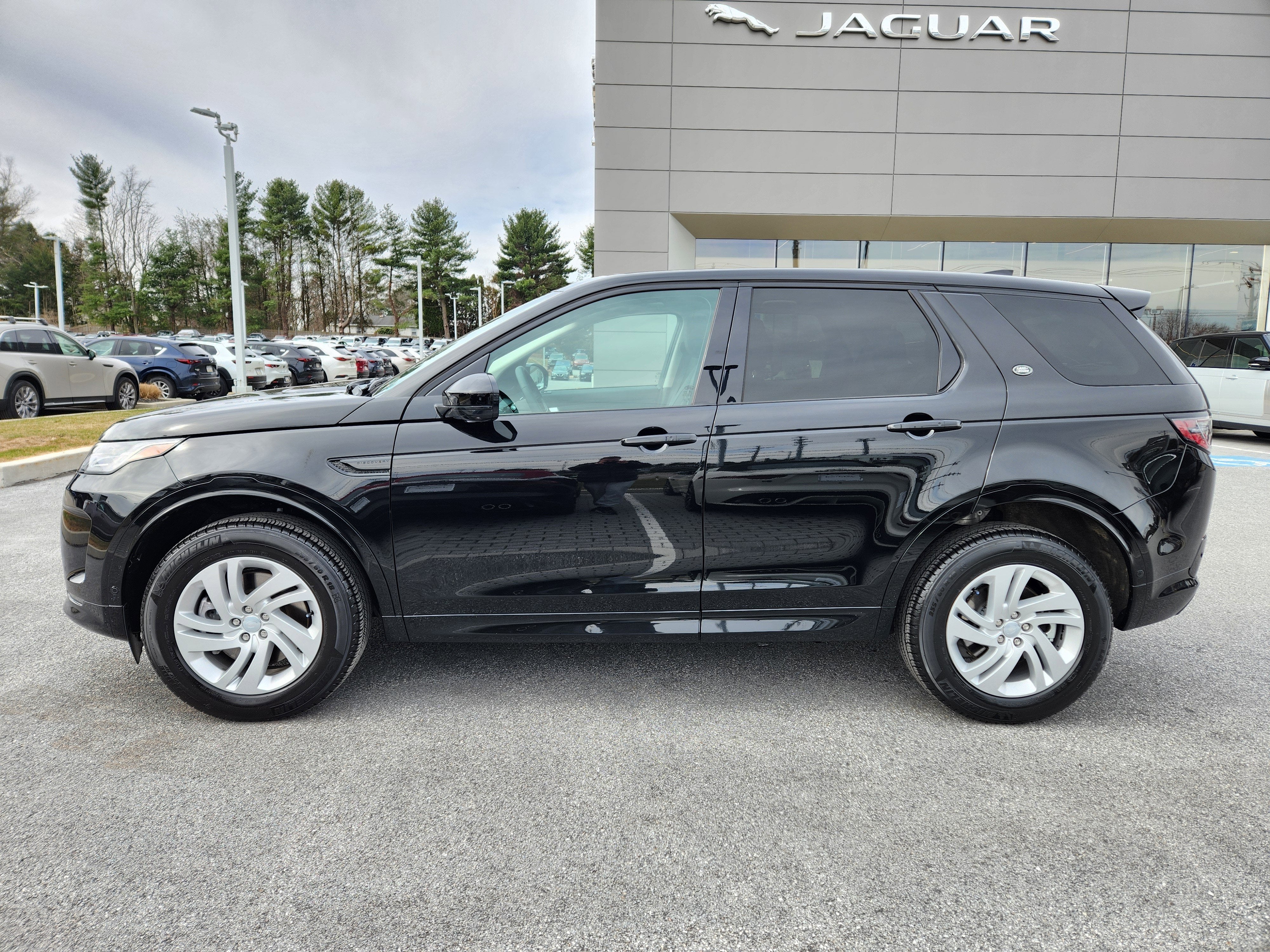 2025 Land Rover Discovery Sport S