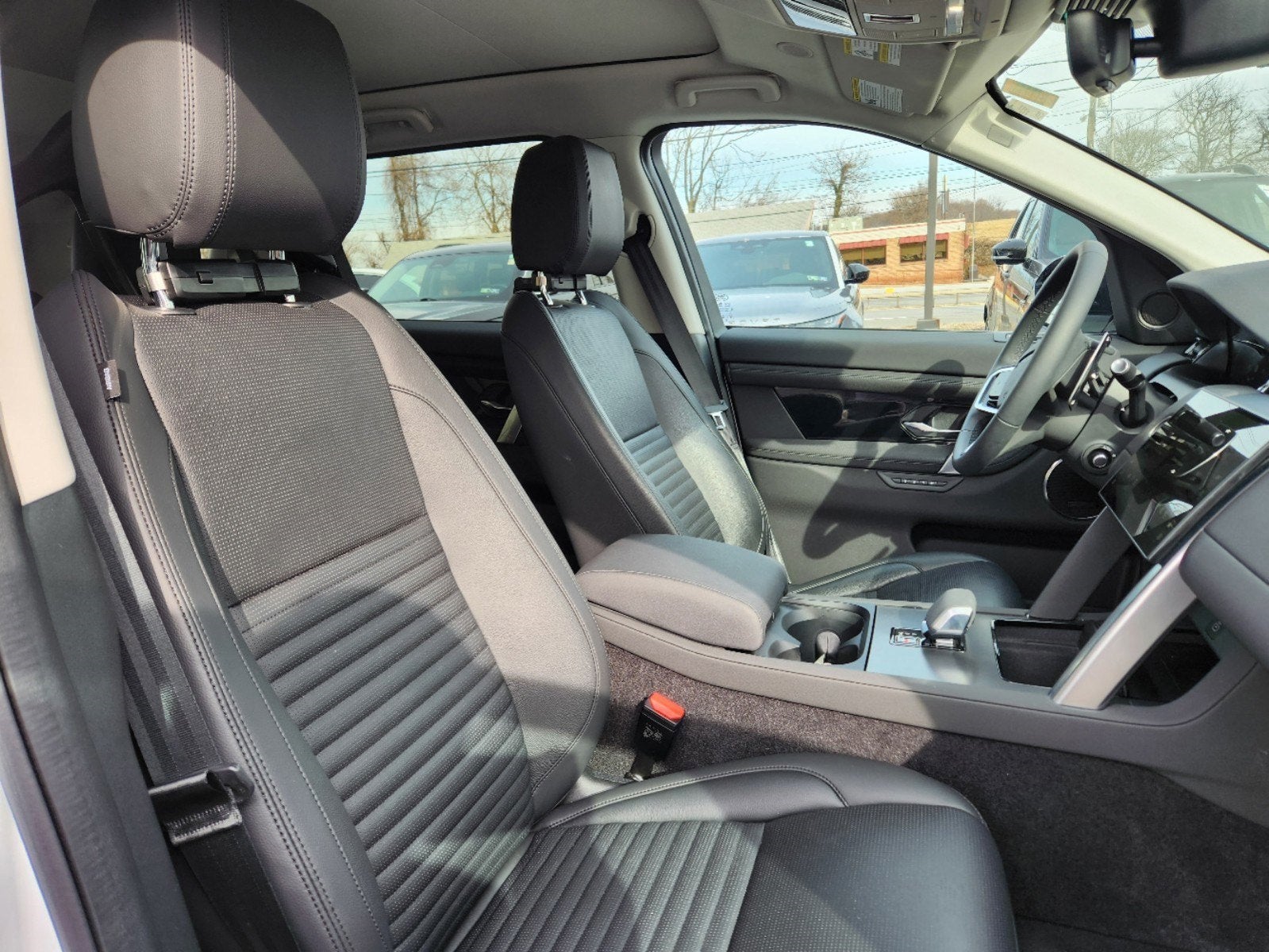 2024 Land Rover Discovery Sport S