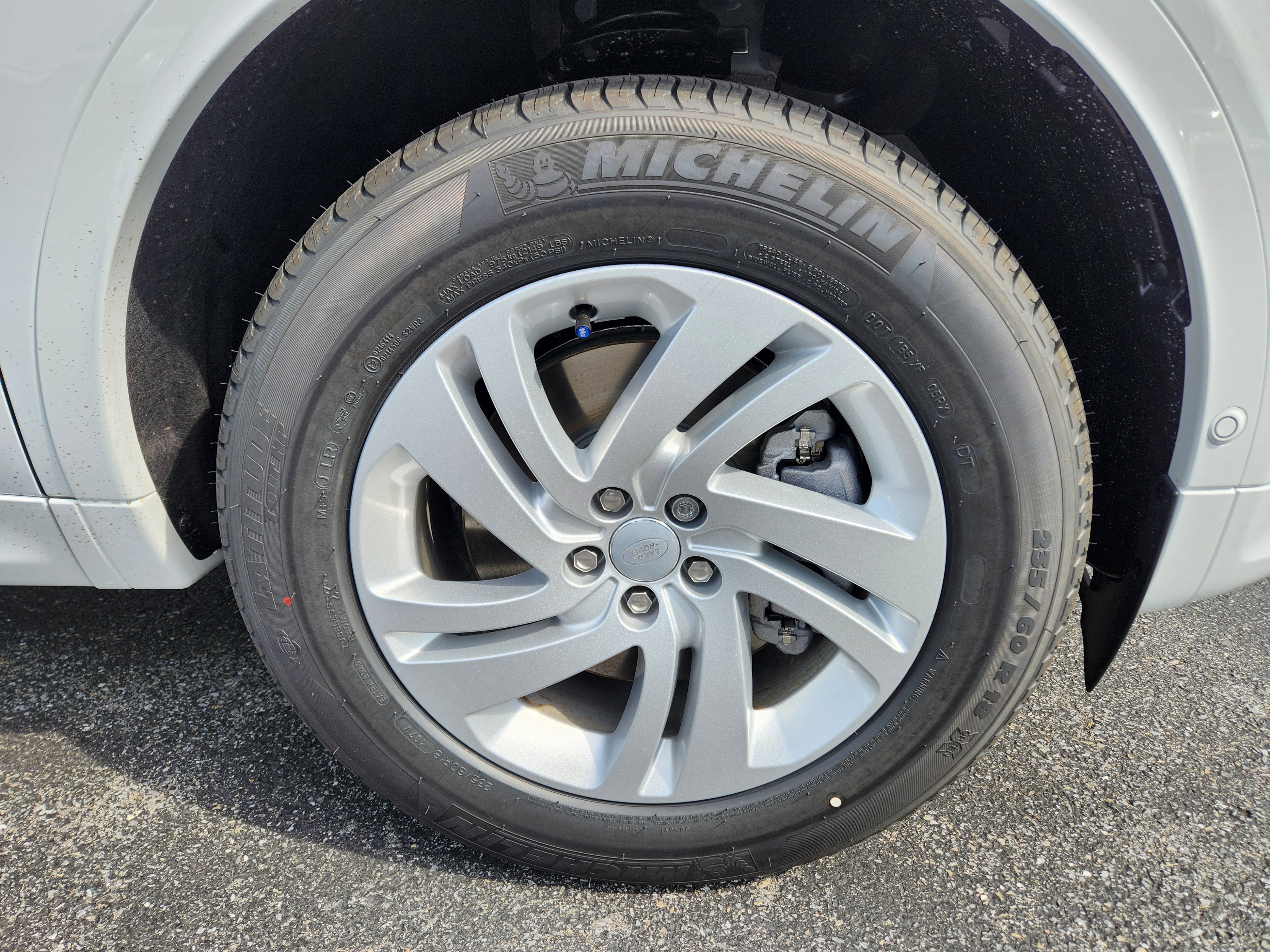 2025 Land Rover Discovery Sport S