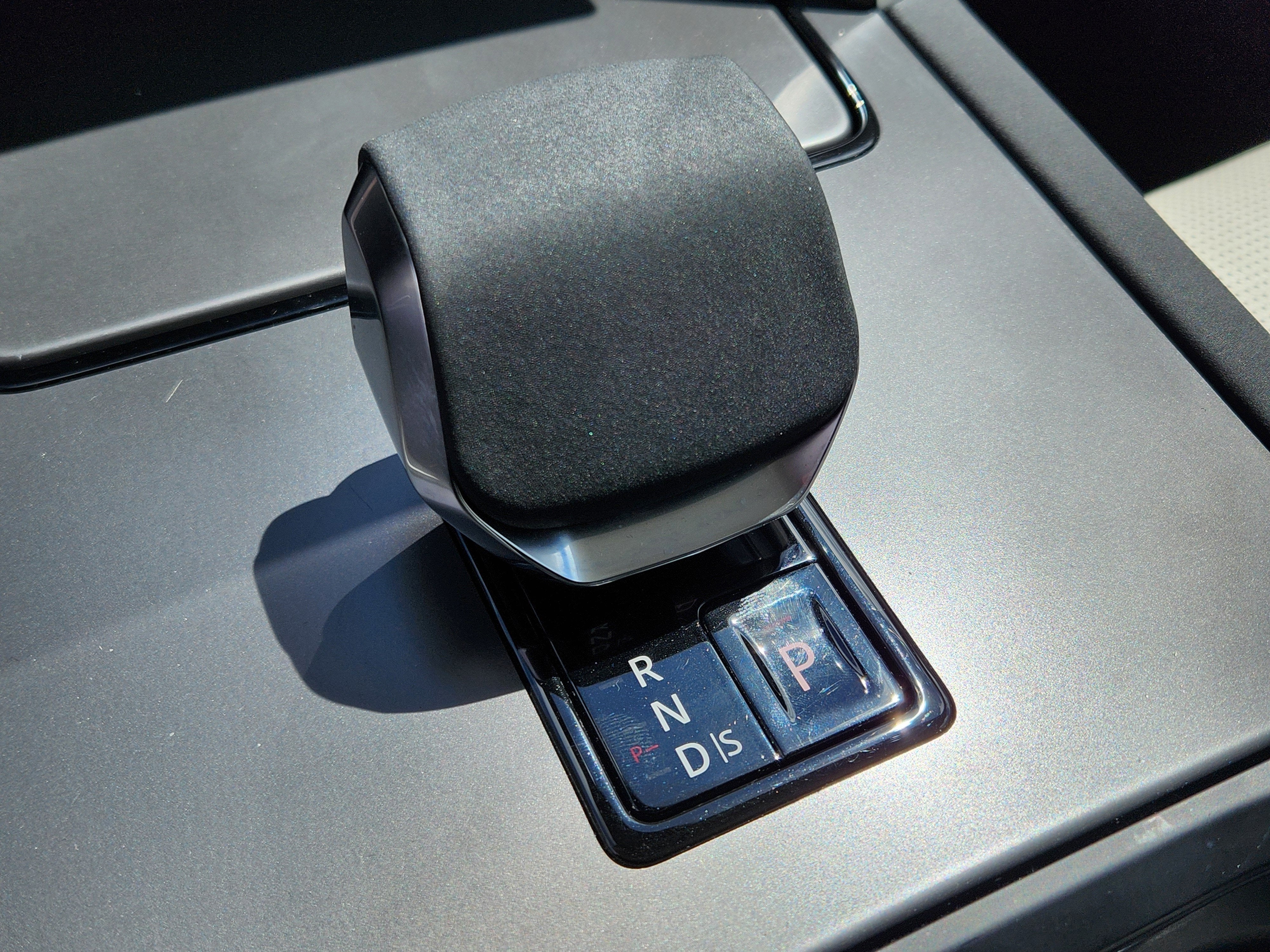 2024 Land Rover Discovery Sport S