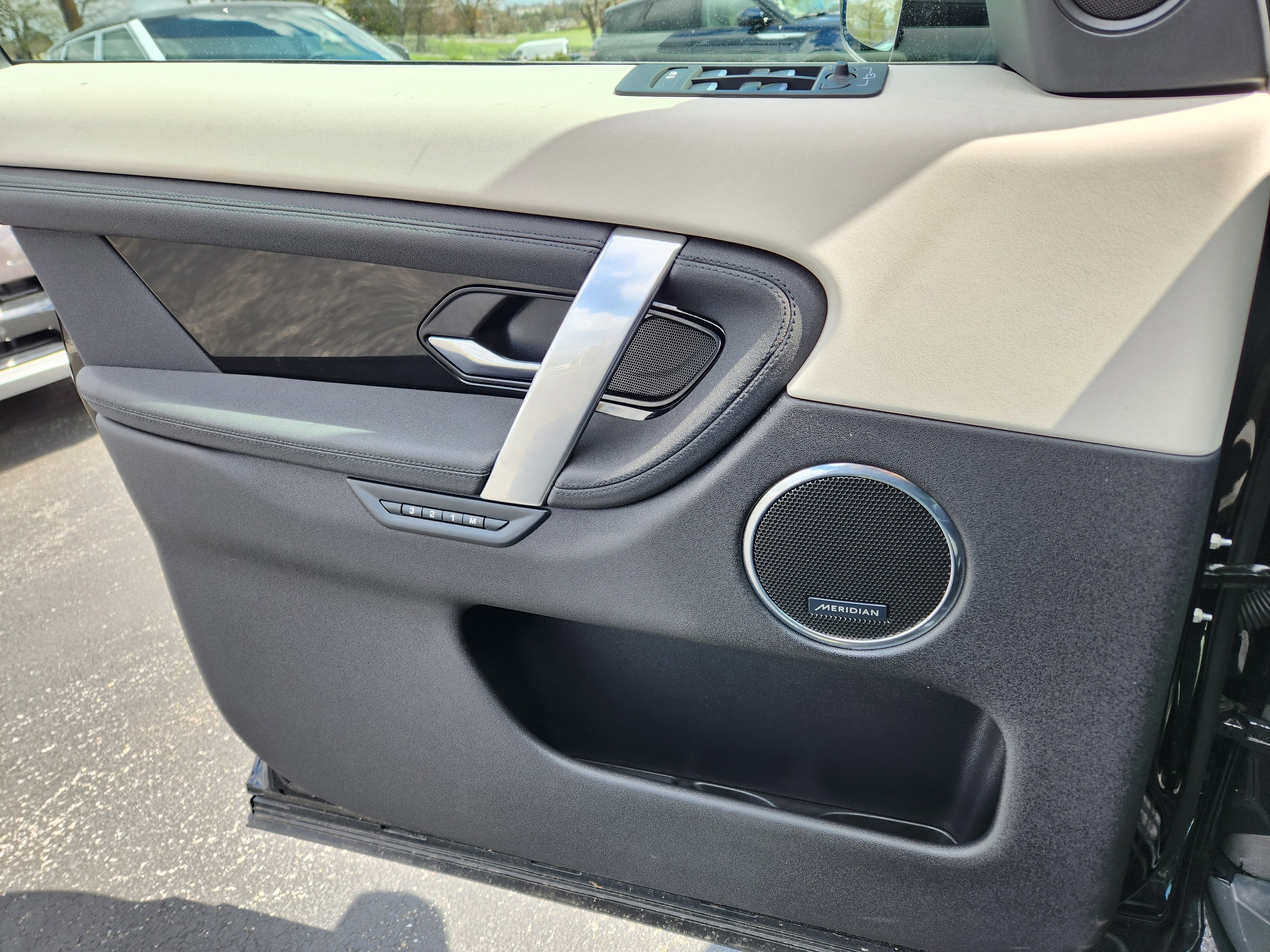 2024 Land Rover Discovery Sport S