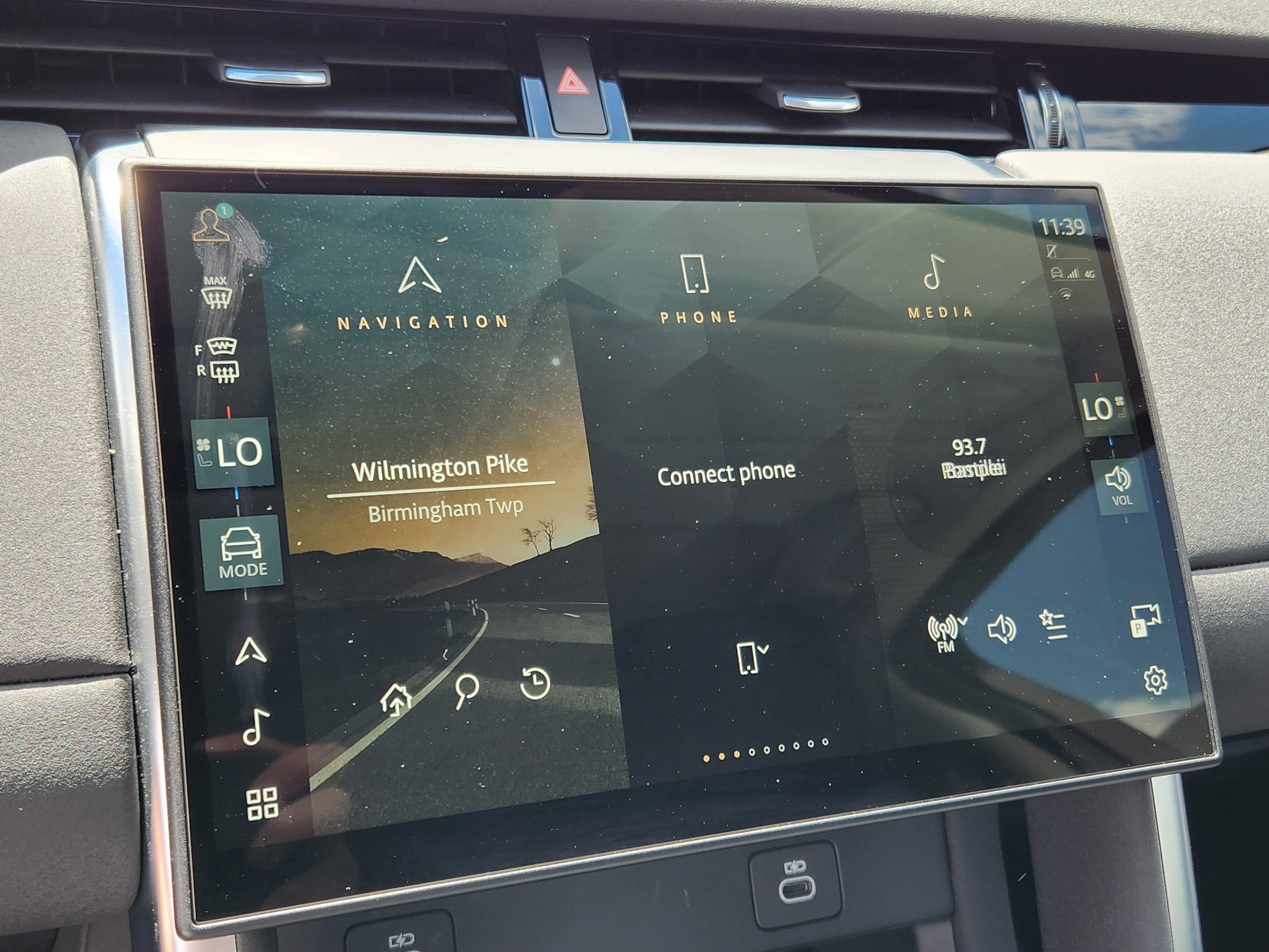 2024 Land Rover Discovery Sport S