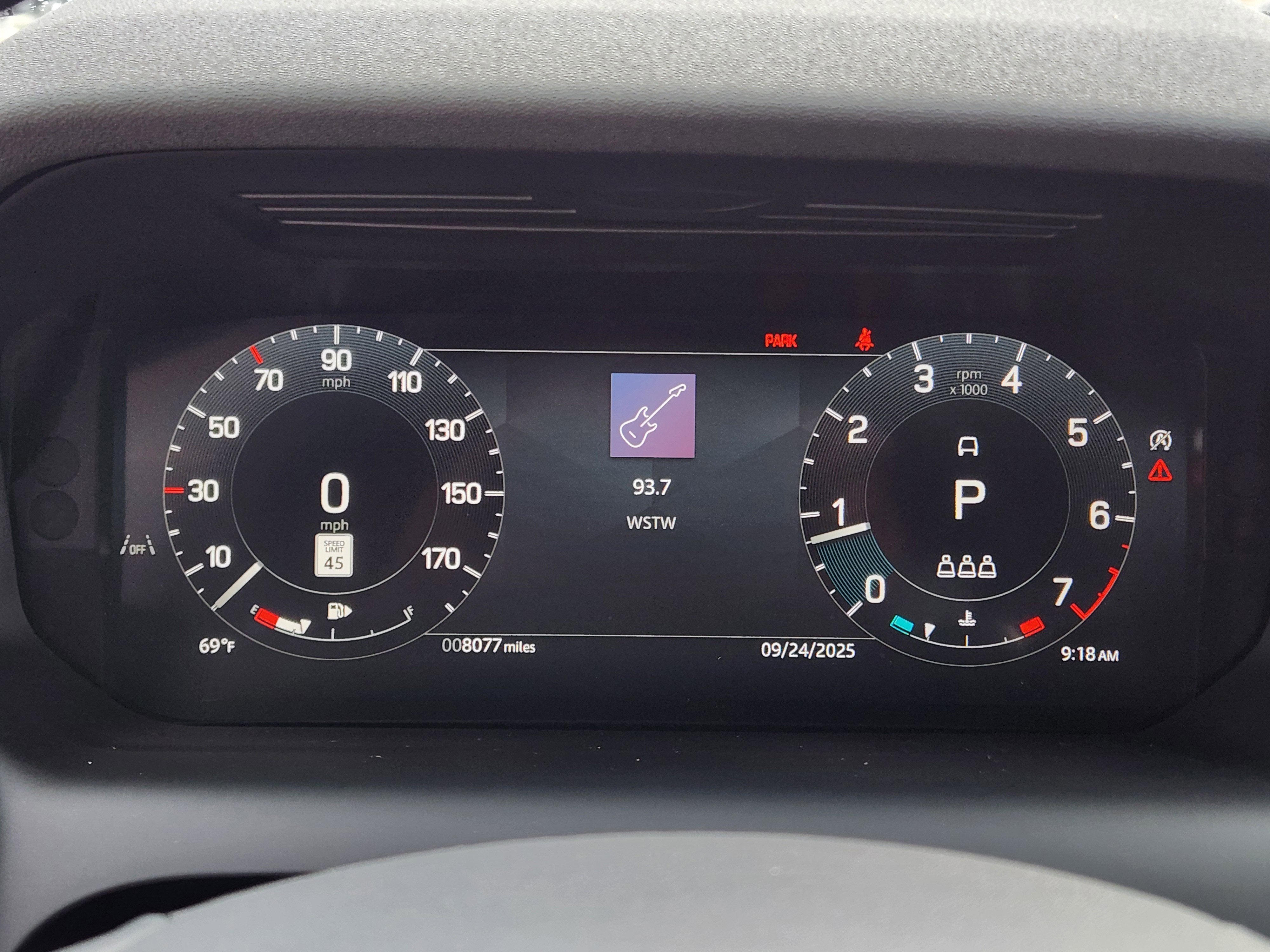 2025 Land Rover Discovery Sport S