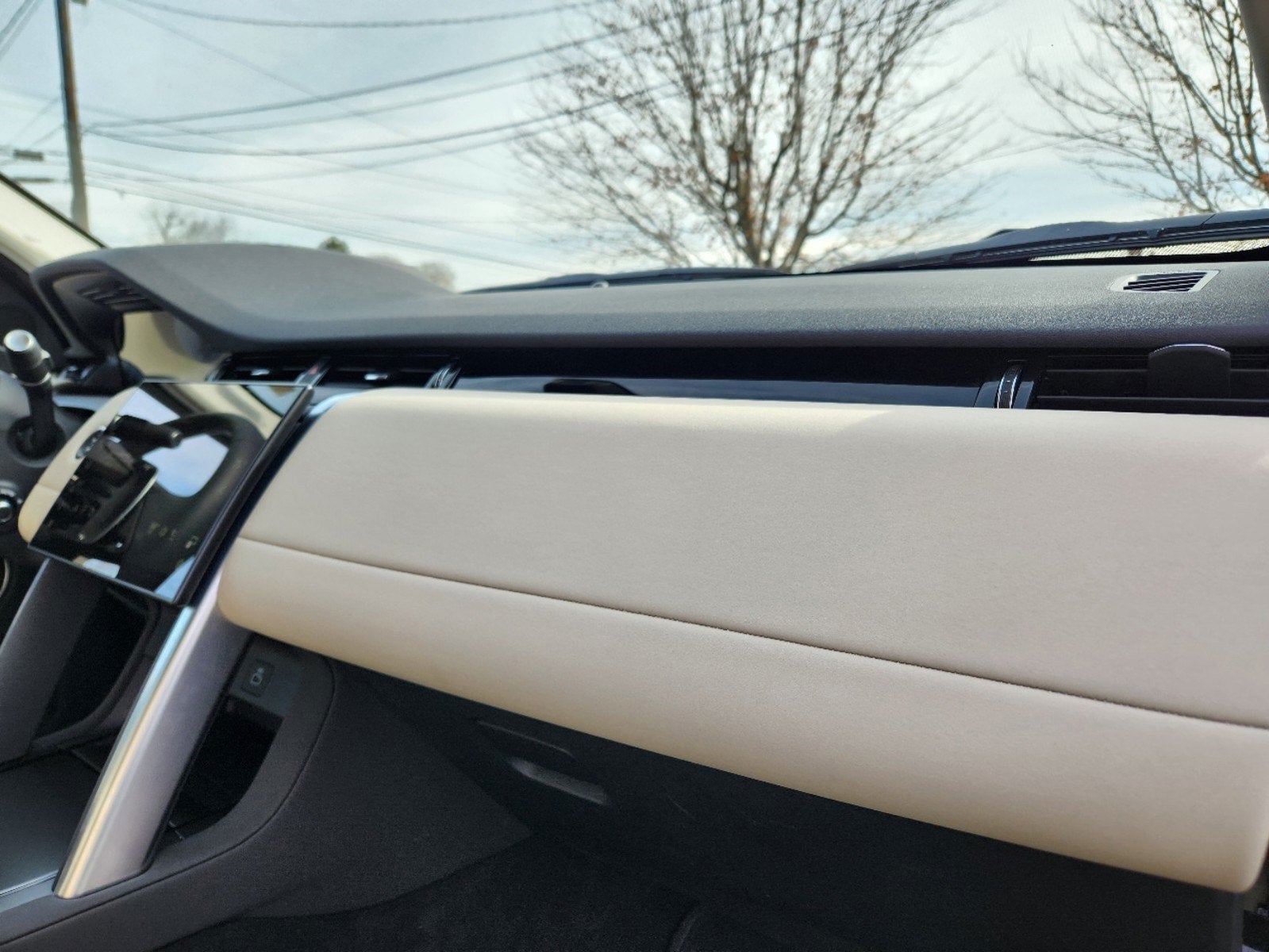 2024 Land Rover Discovery Sport S