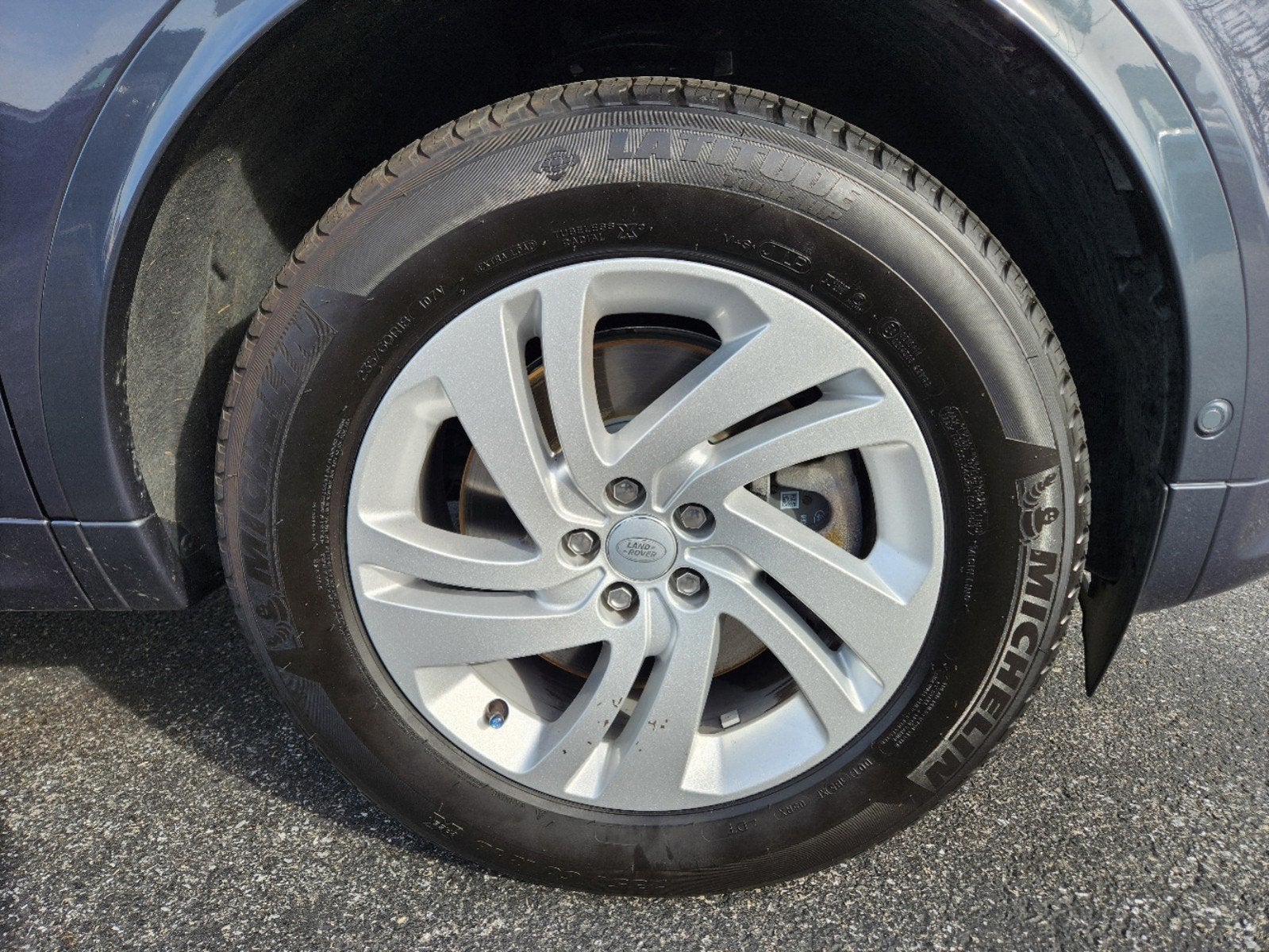 2024 Land Rover Discovery Sport S