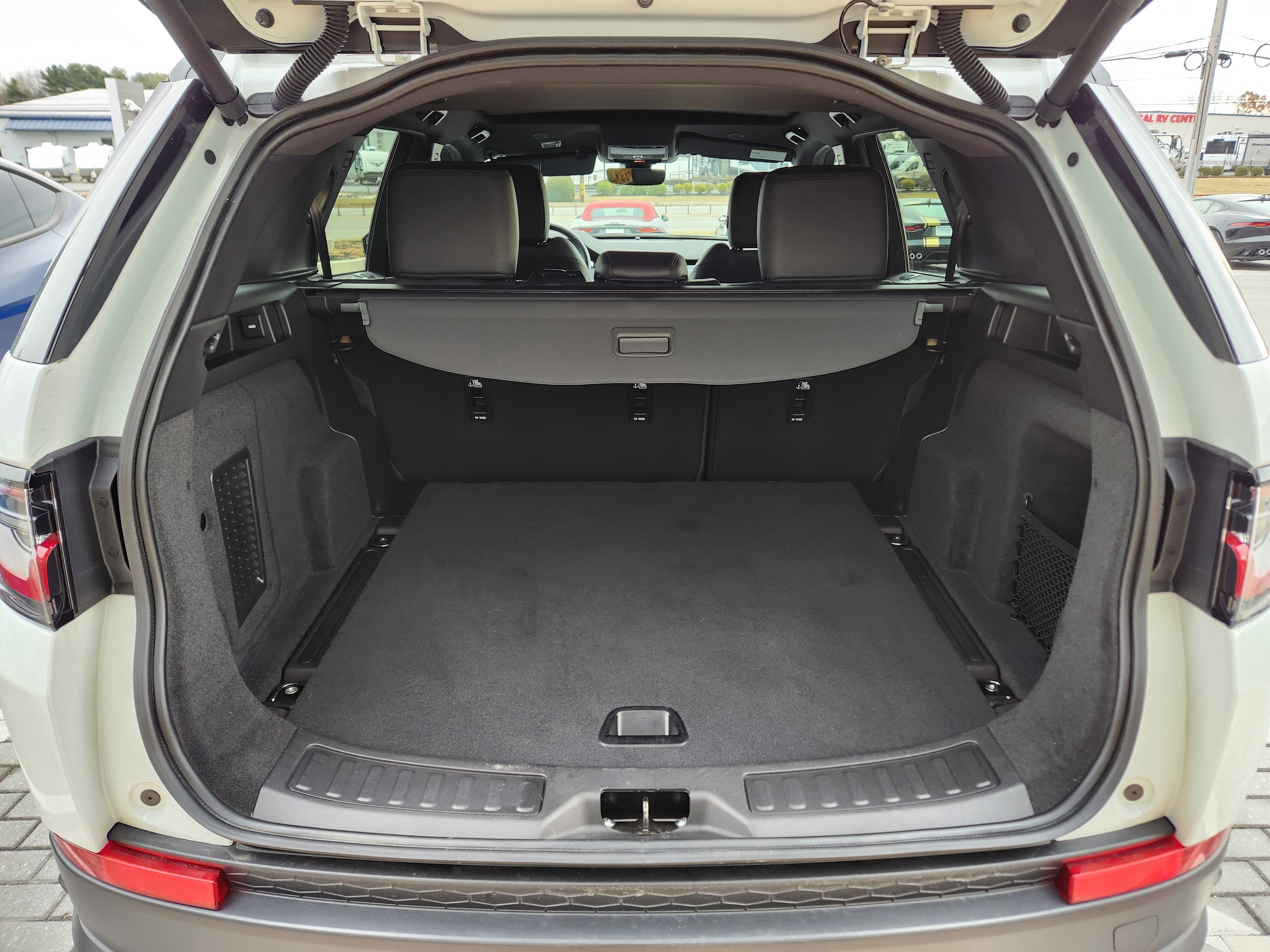 2023 Land Rover Discovery Sport SE