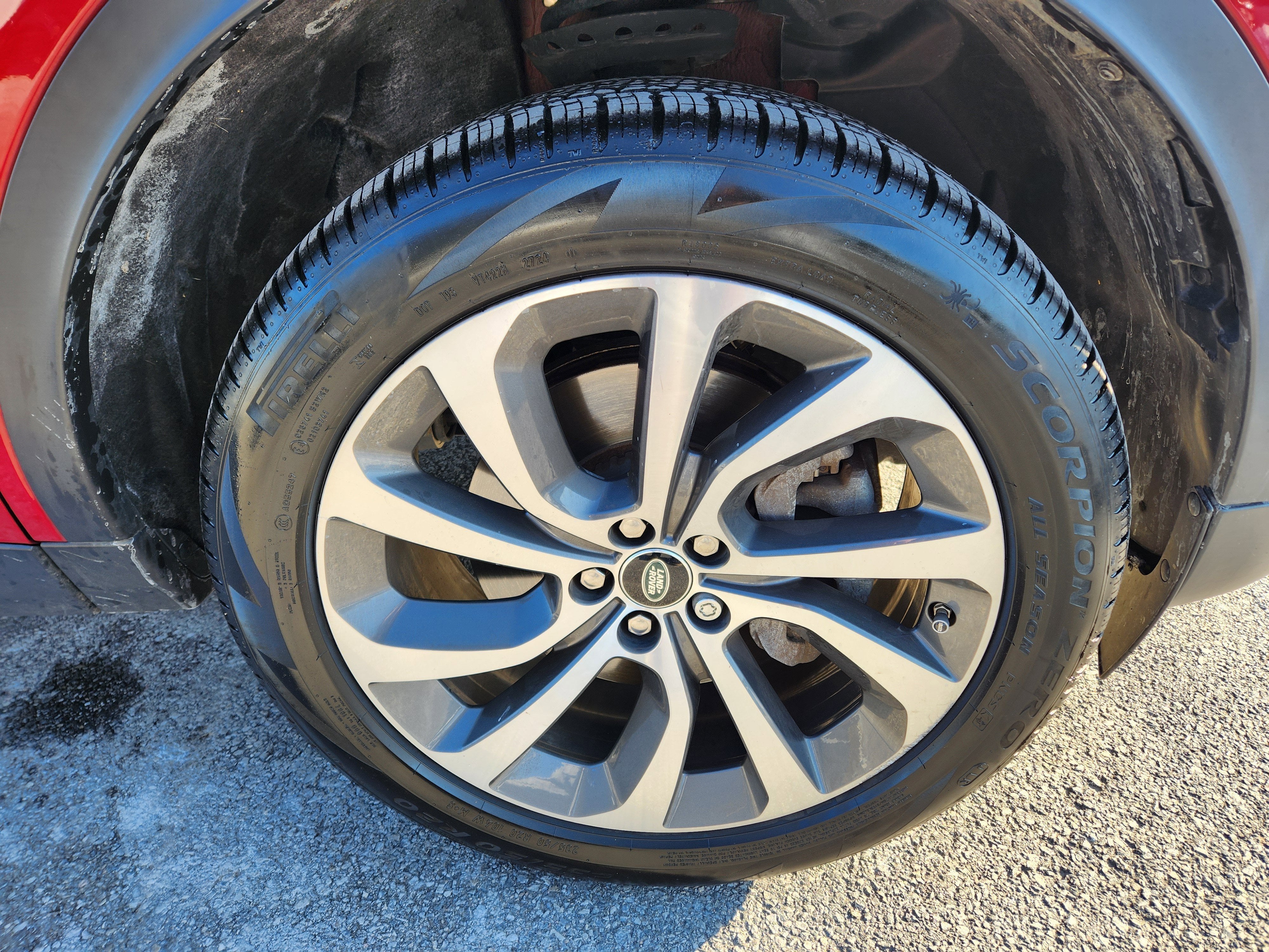 2020 Land Rover Discovery Sport SE