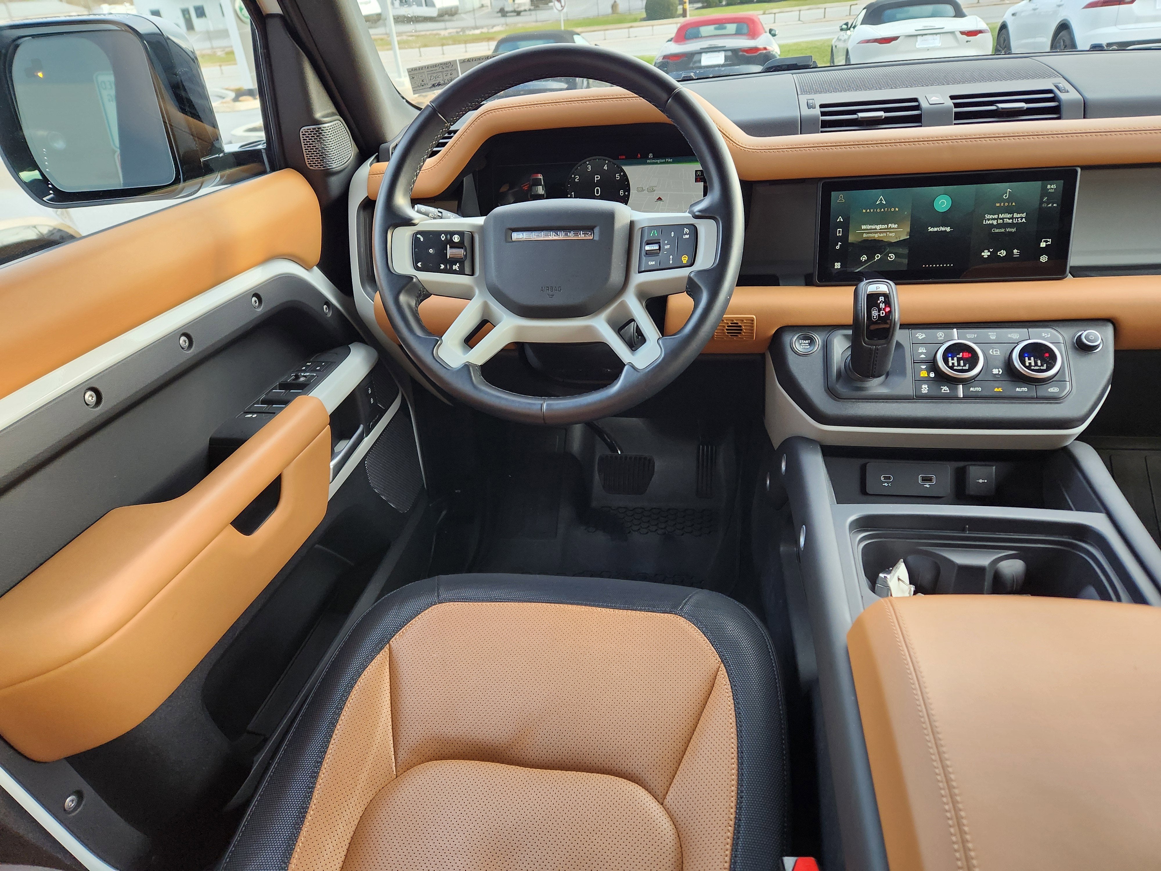 2024 Land Rover Defender 110 X-Dynamic SE