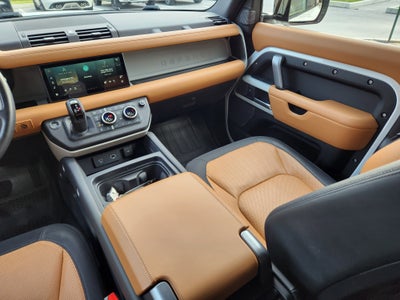 2024 Land Rover Defender 110 X-Dynamic SE