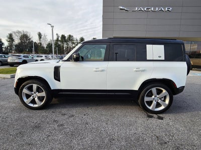 2024 Land Rover Defender 110 X-Dynamic SE