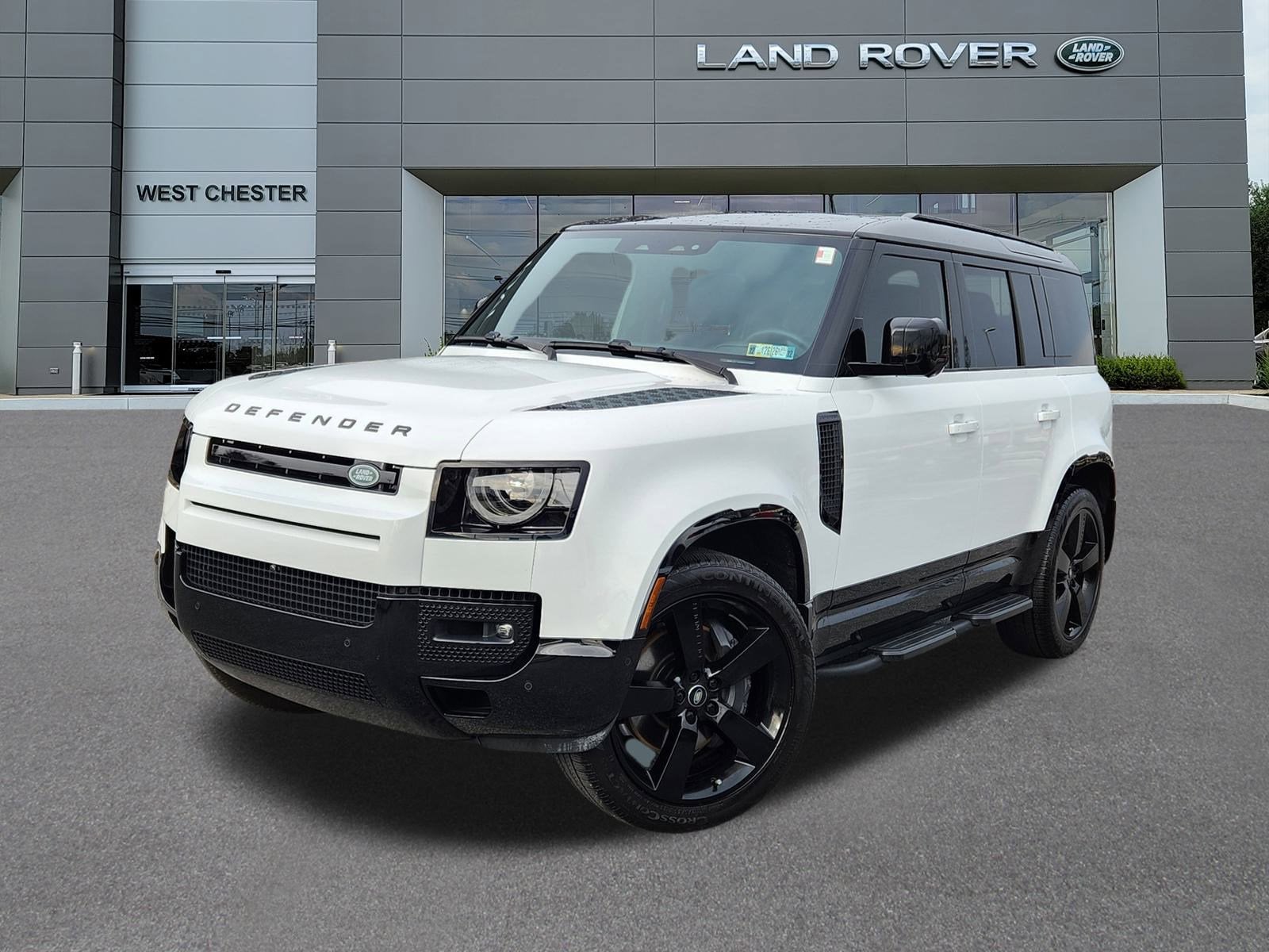 2025 Land Rover Defender 110 X-Dynamic SE
