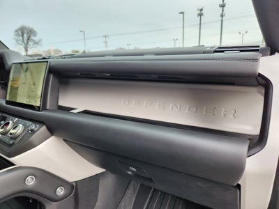 2025 Land Rover Defender 110 X-Dynamic SE