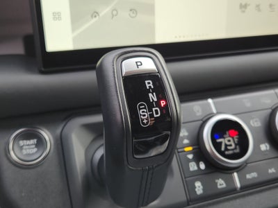 2025 Land Rover Defender 110 X-Dynamic SE