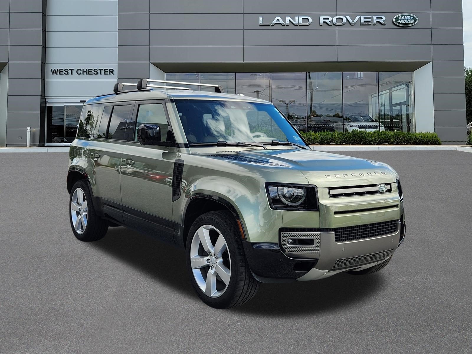 2025 Land Rover Defender 110 X-Dynamic SE