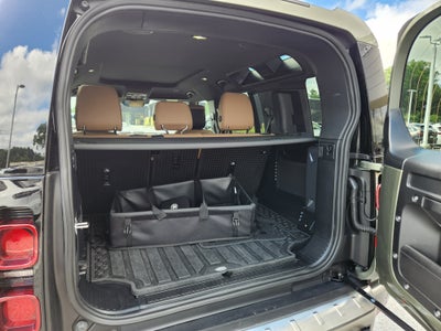 2025 Land Rover Defender 110 X-Dynamic SE