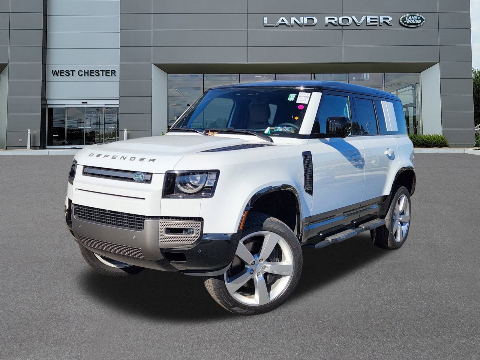 2025 Land Rover Defender 110 X-Dynamic SE
