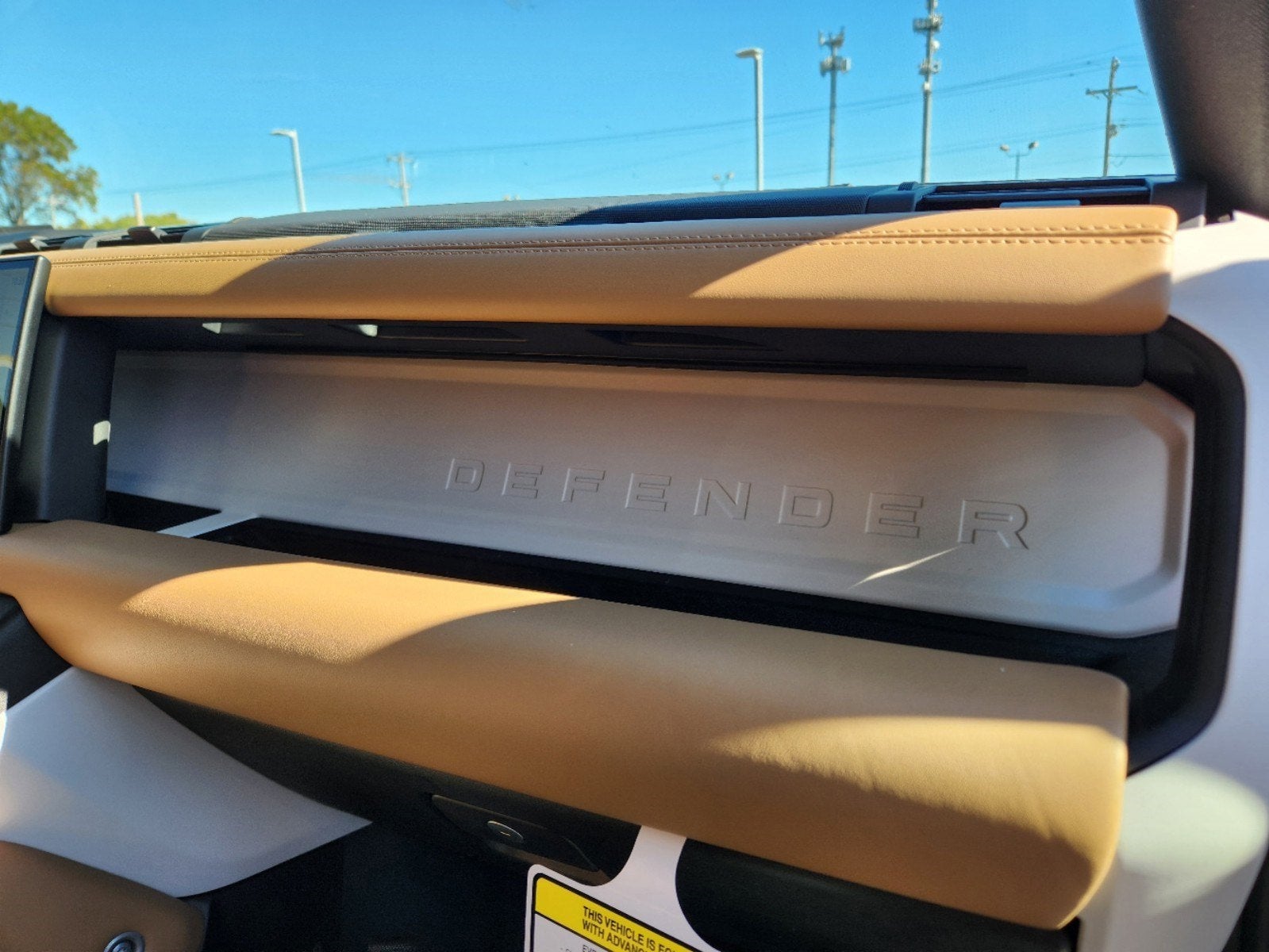 2025 Land Rover Defender 110 X-Dynamic SE