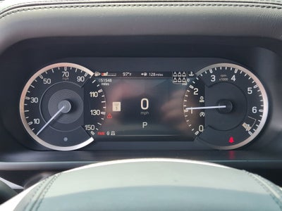 2023 Land Rover Defender 130 X-Dynamic SE