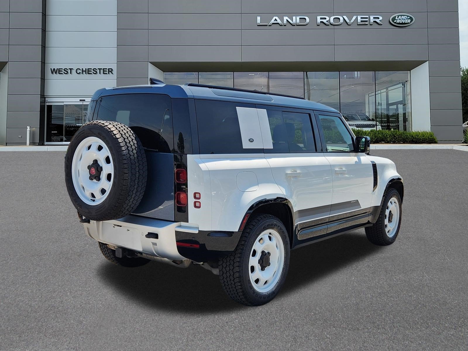 2024 Land Rover Defender 110 S