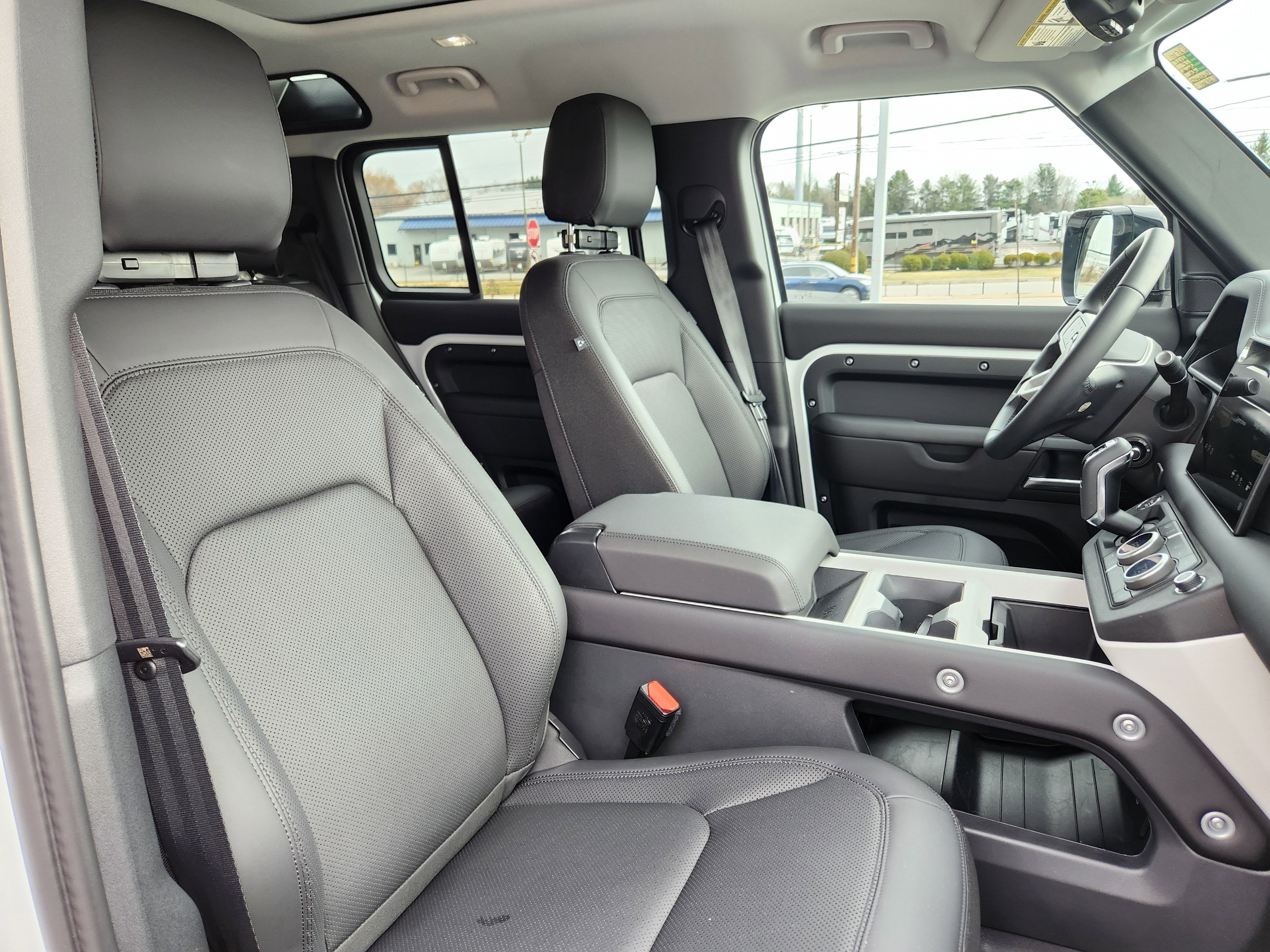 2025 Land Rover Defender S