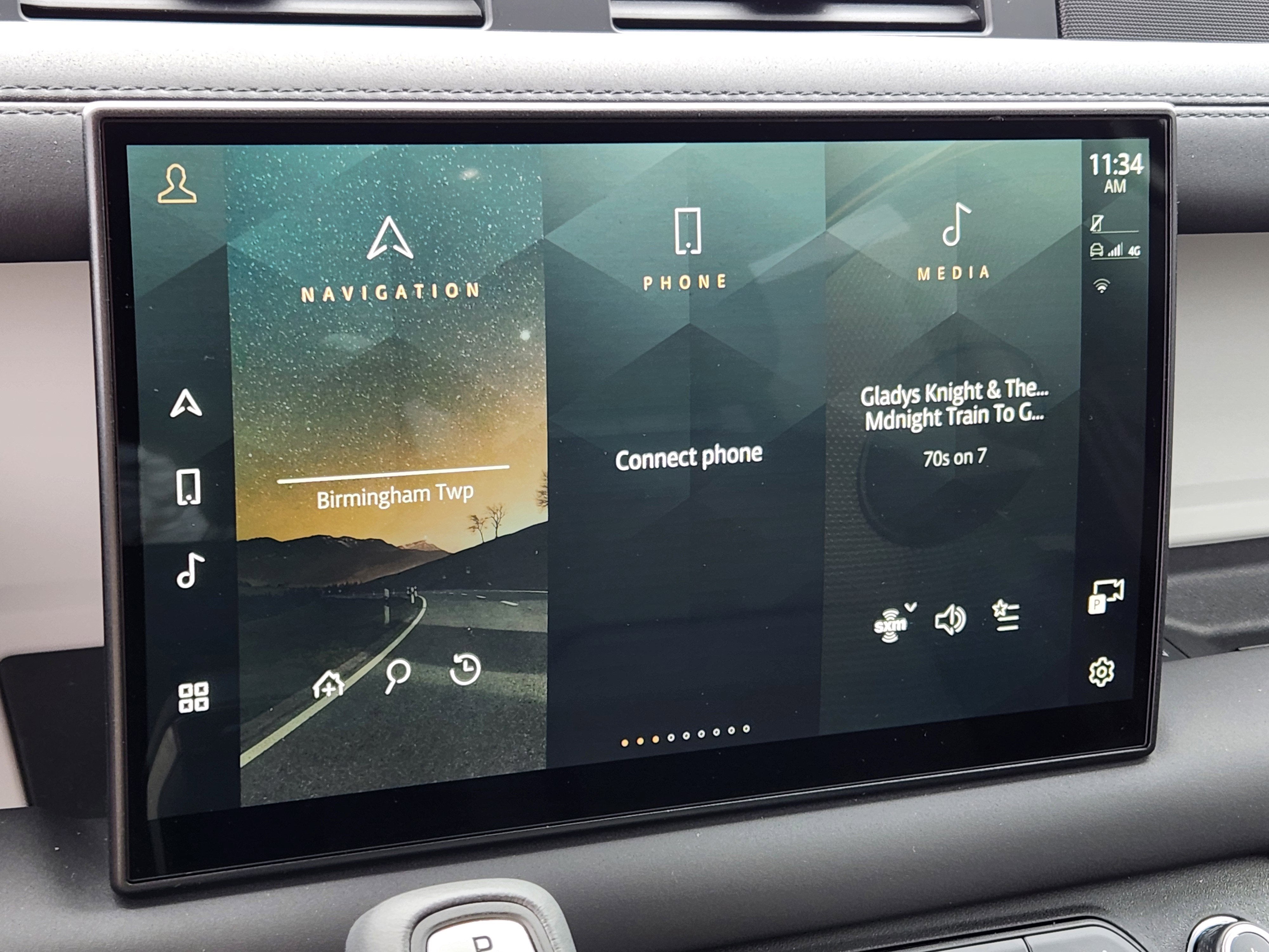 2025 Land Rover Defender S