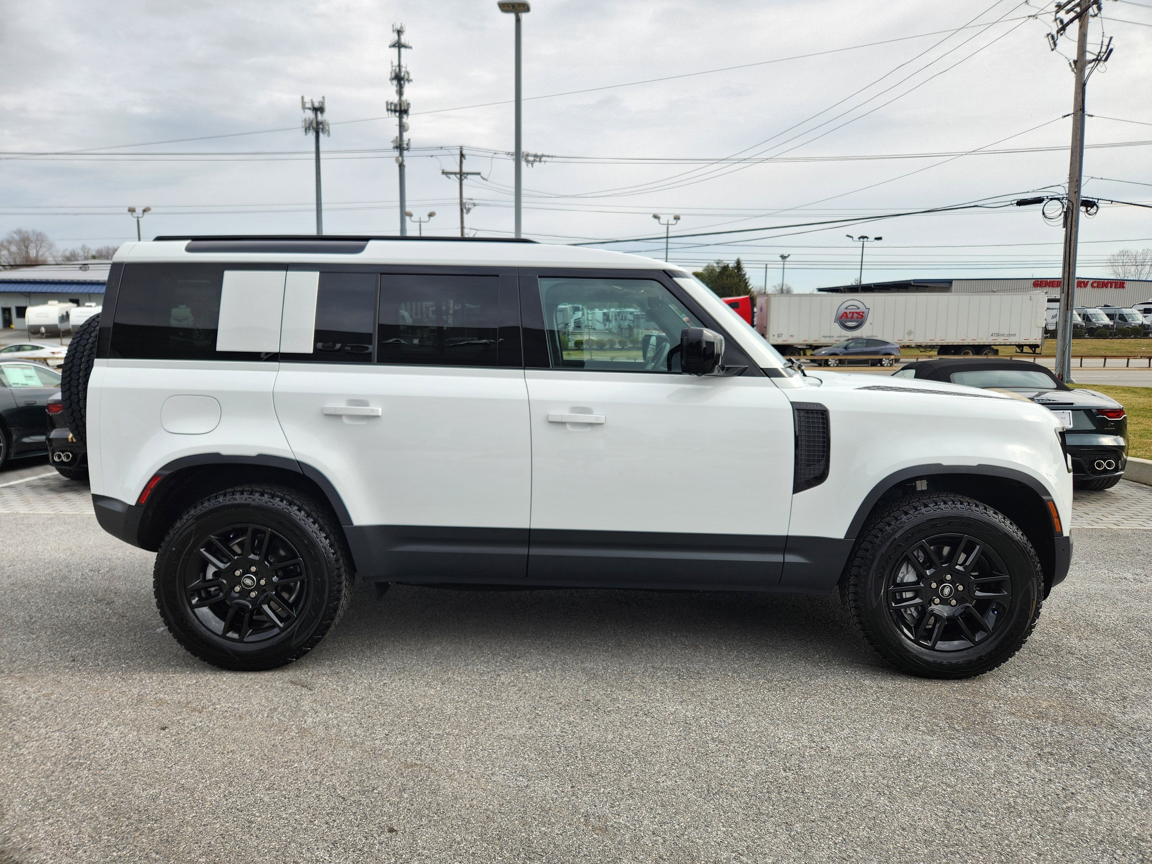 2025 Land Rover Defender S