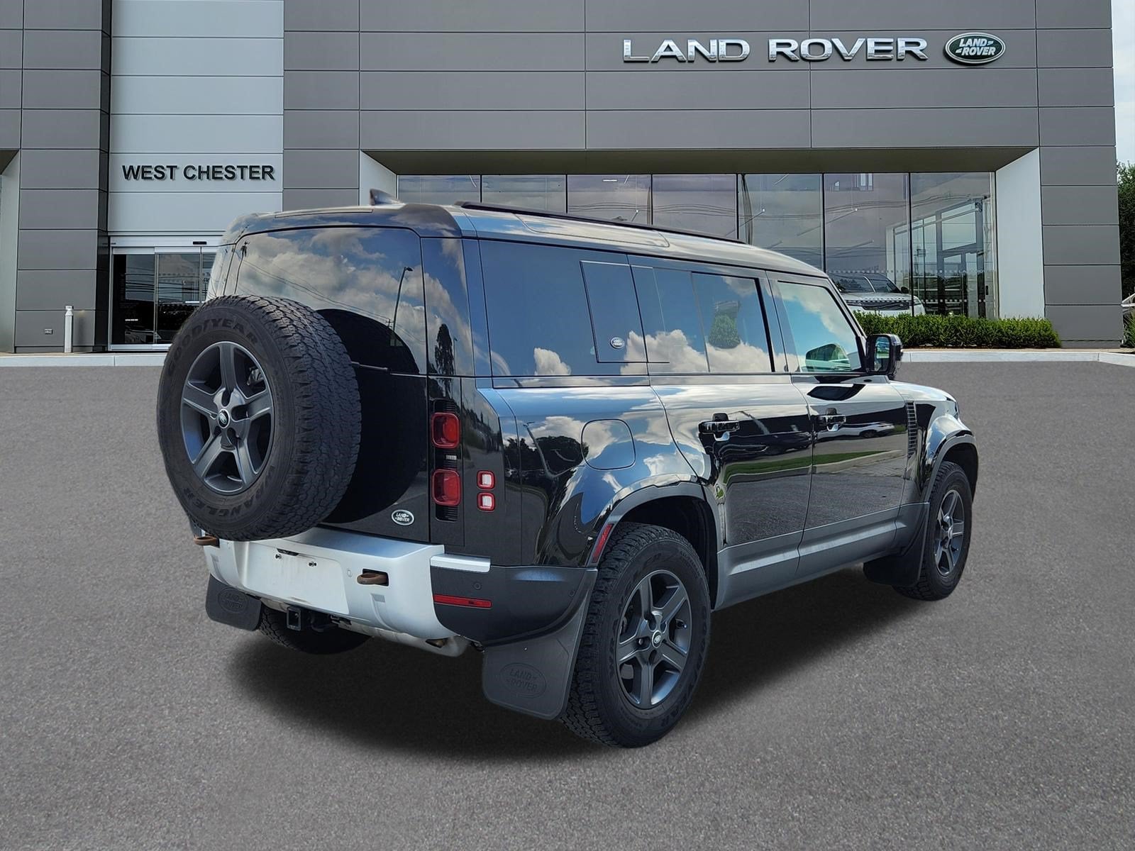 2023 Land Rover Defender 110 S