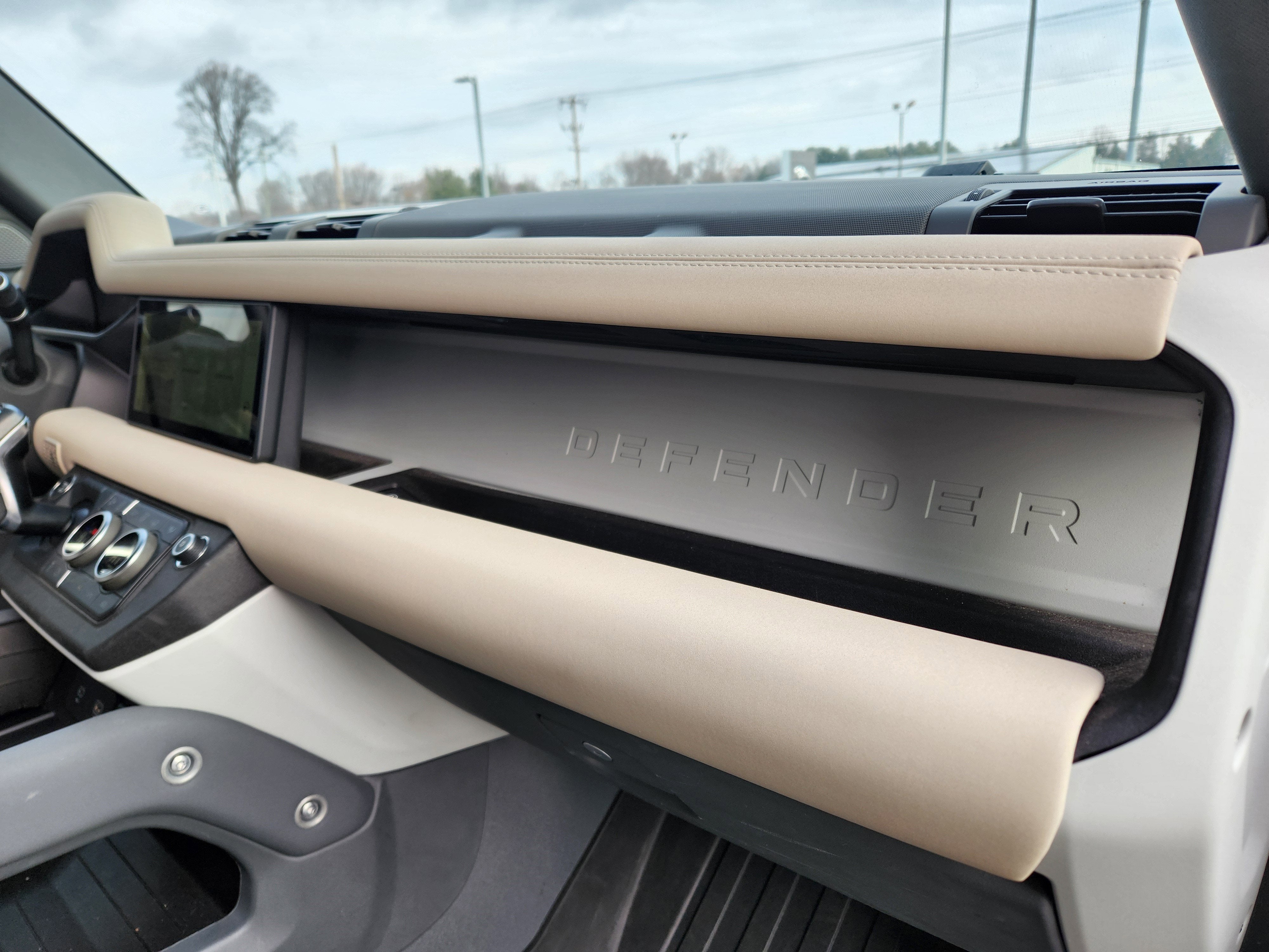 2023 Land Rover Defender 110 S