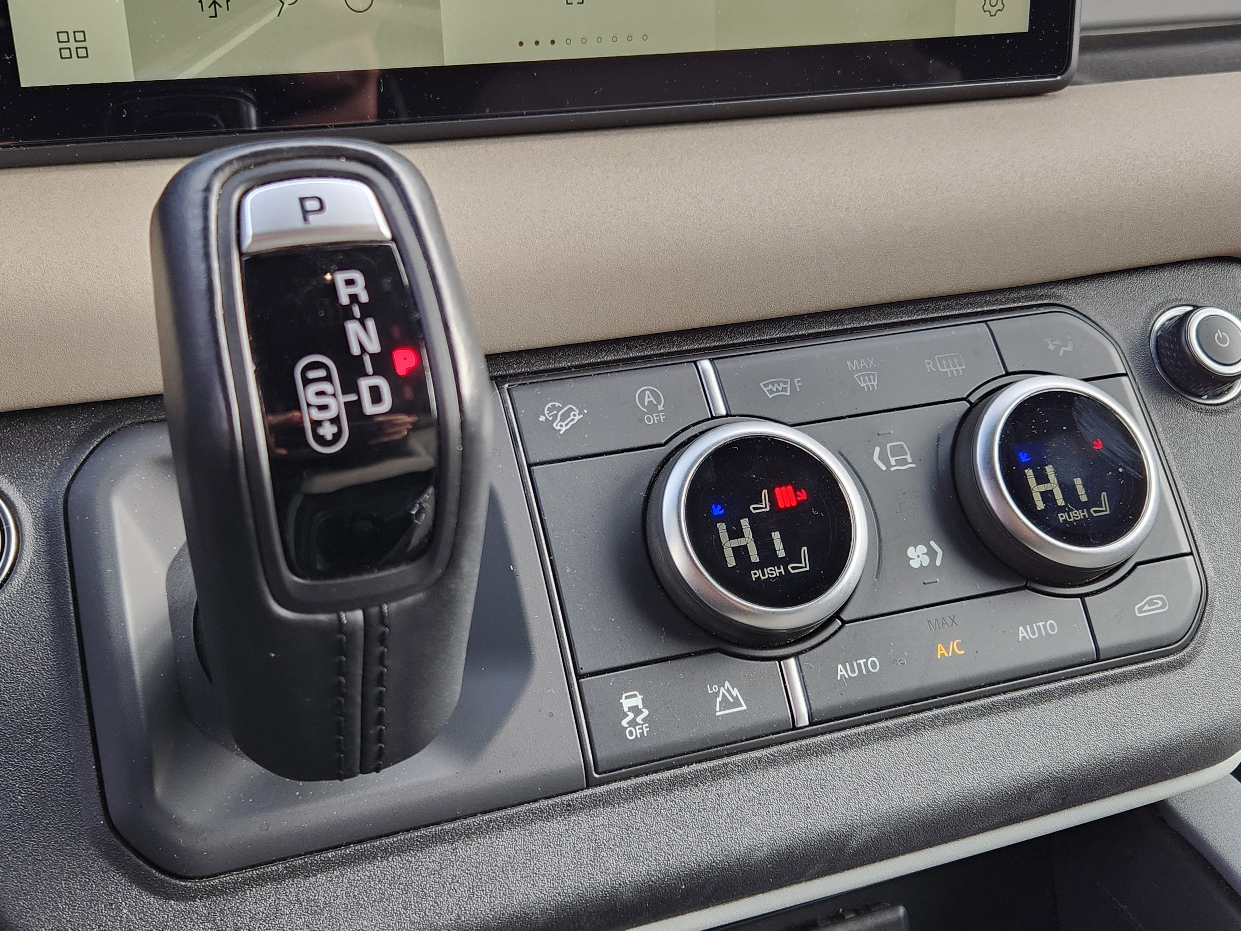 2023 Land Rover Defender 110 S