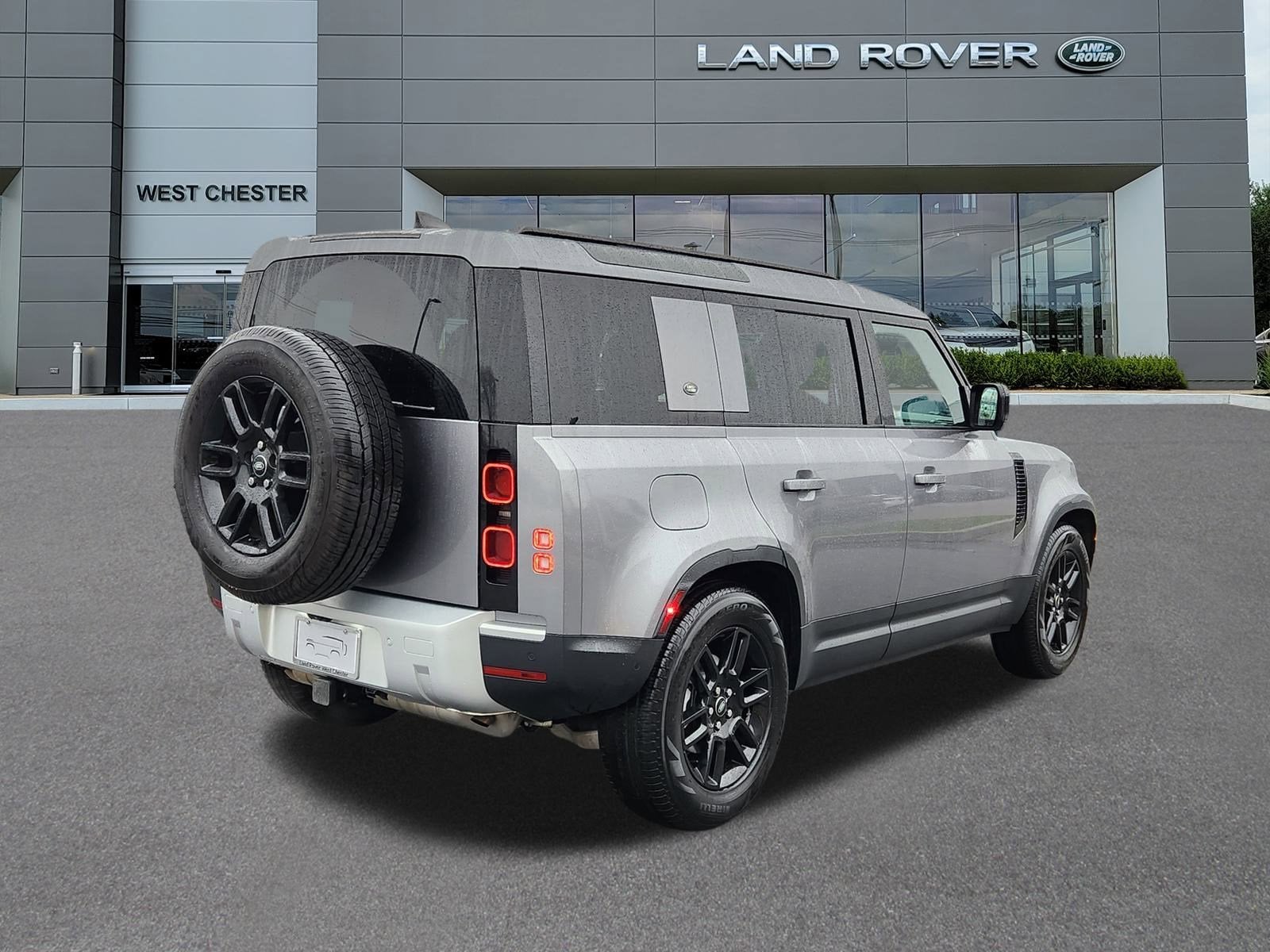 2024 Land Rover Defender 110 S