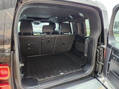 2024 Land Rover Defender 110 S