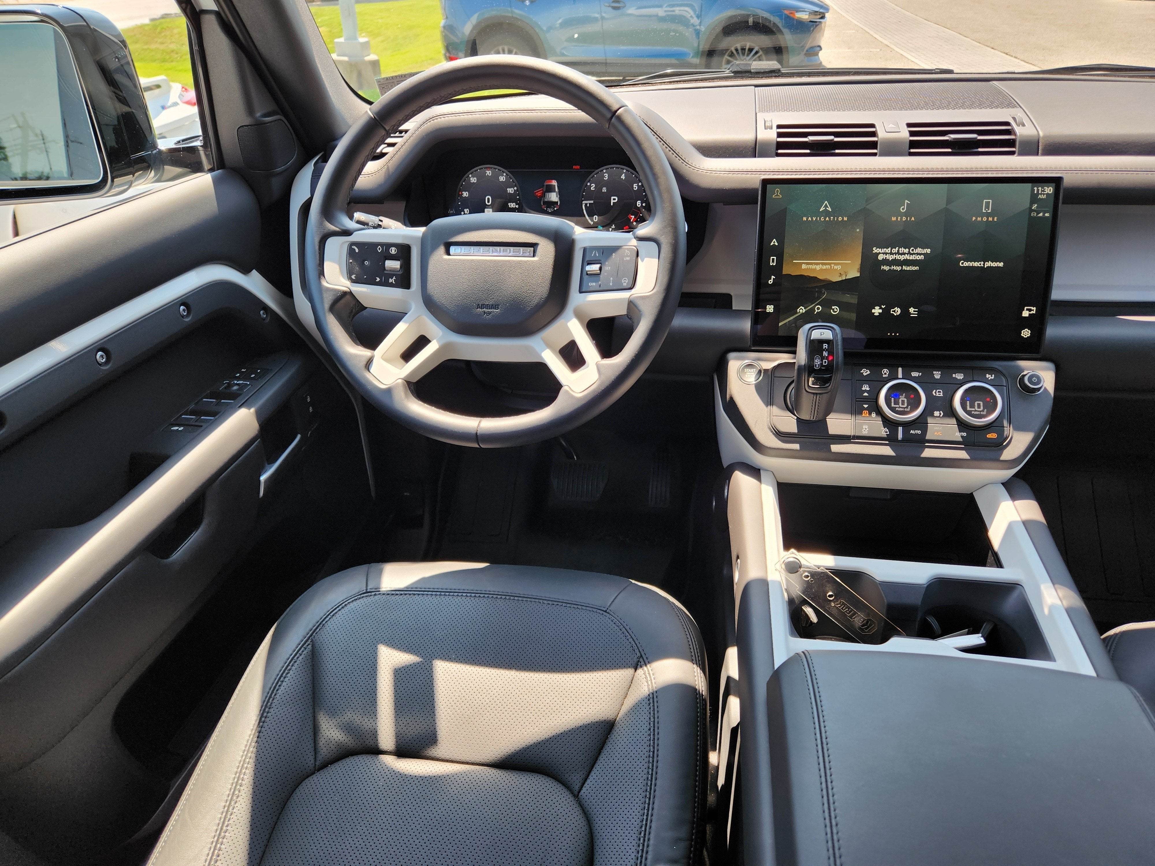 2026 Land Rover Defender 110 S