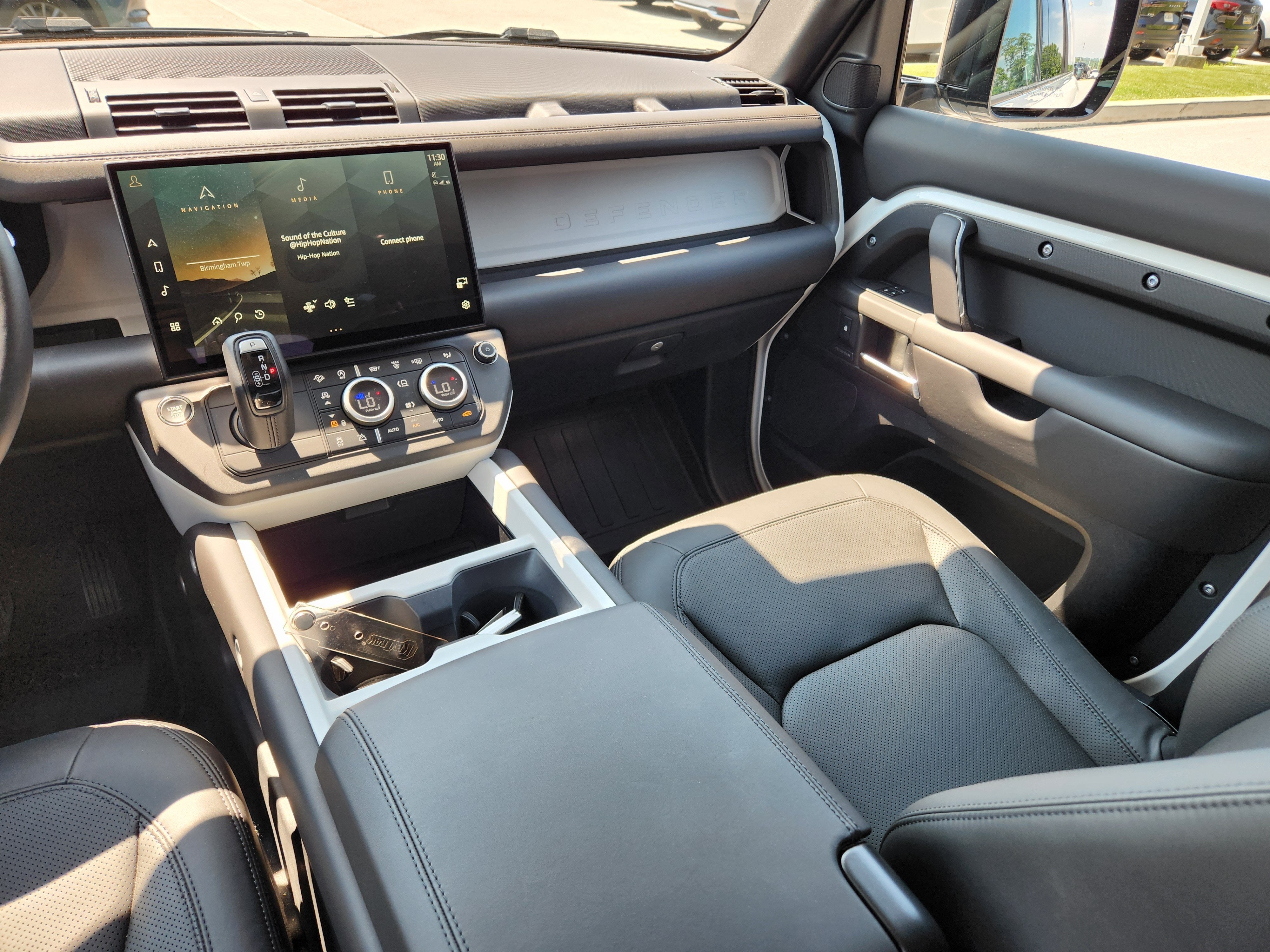 2026 Land Rover Defender 110 S