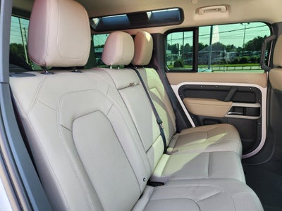 2024 Land Rover Defender 110 S