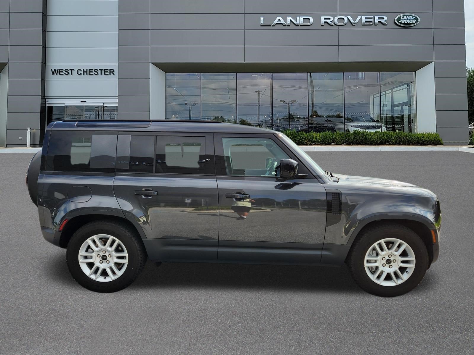 2026 Land Rover Defender S
