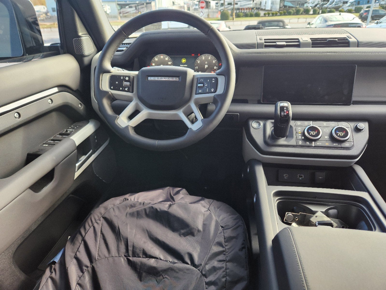 2024 Land Rover Defender 110 S