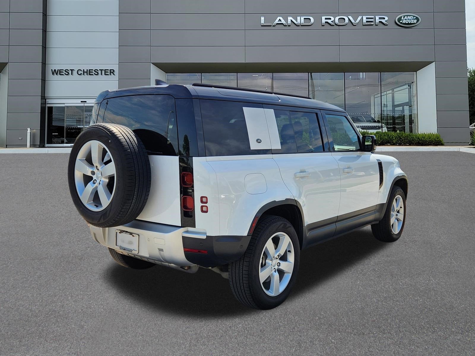 2024 Land Rover Defender 110 S