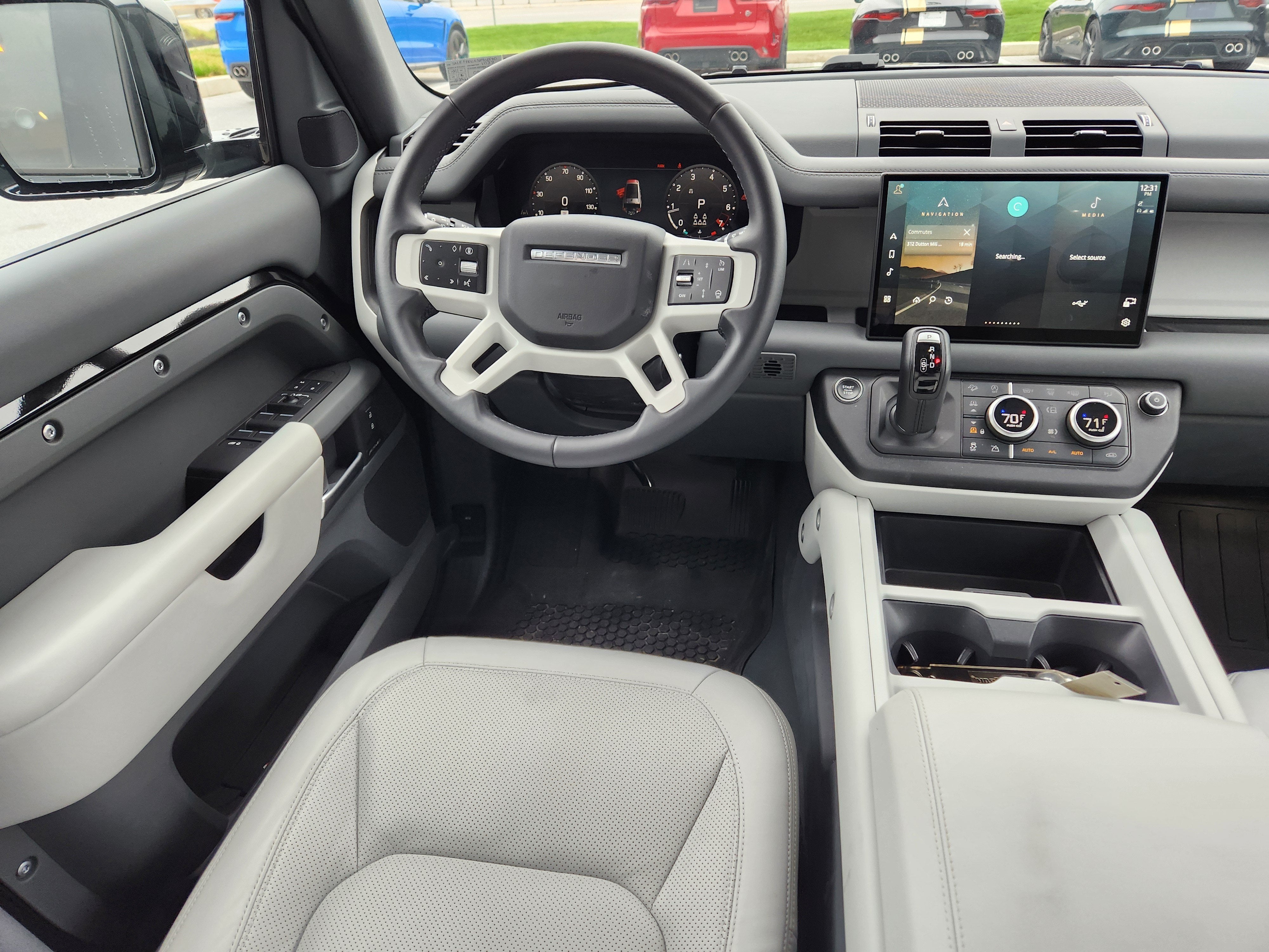 2025 Land Rover Defender 130 S
