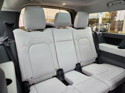 2025 Land Rover Defender 130 S