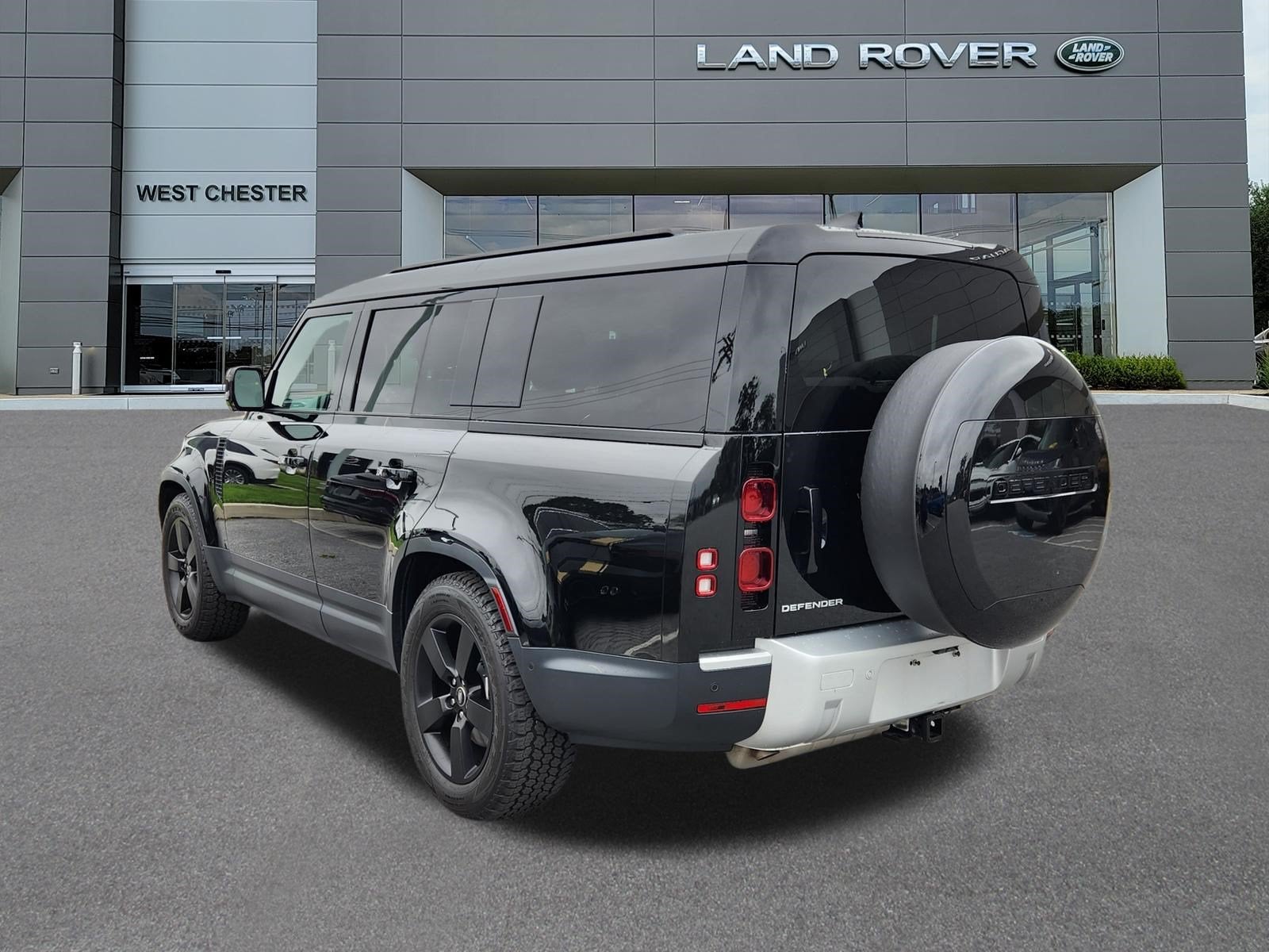 2025 Land Rover Defender 130 S