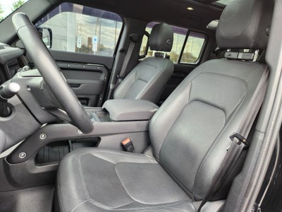 2023 Land Rover Defender 110 SE