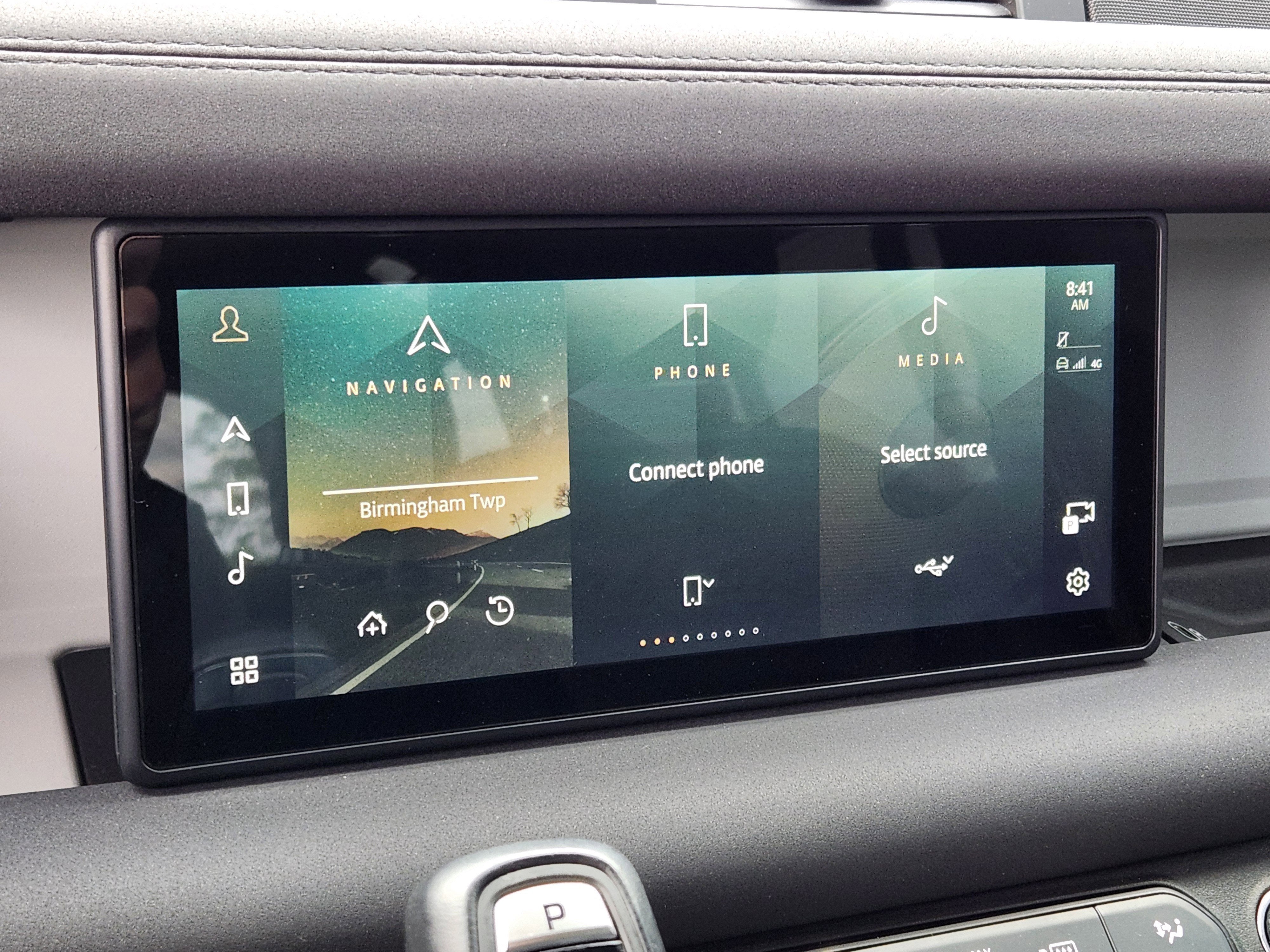 2023 Land Rover Defender 110 SE