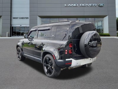 2023 Land Rover Defender 110 SE