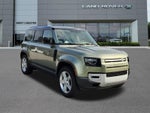 2023 Land Rover Defender SE