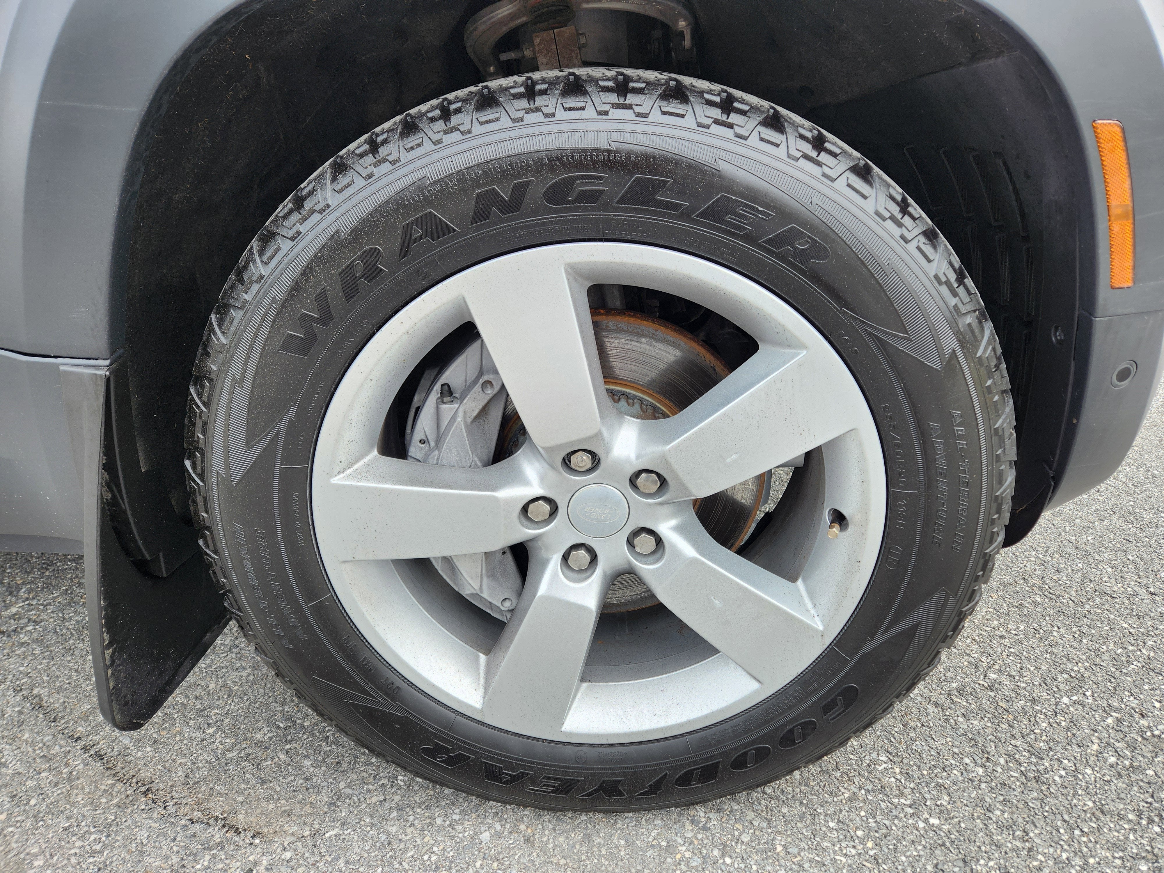 2023 Land Rover Defender 130 First Edition