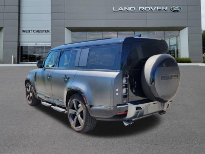 2025 Land Rover Defender 130 V8