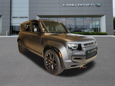 2025 Land Rover Defender OCTA Edition One