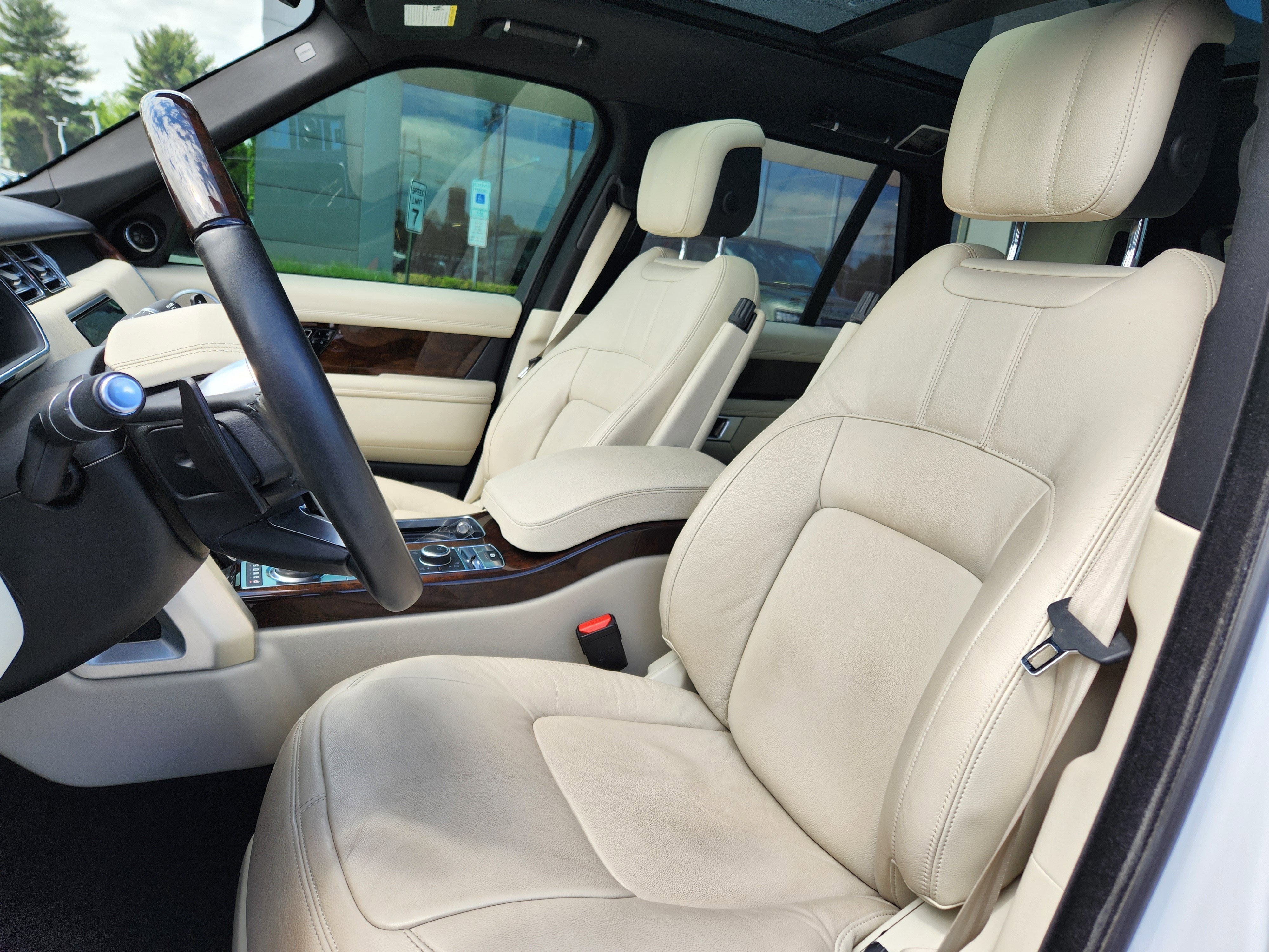 2020 Land Rover Range Rover Base